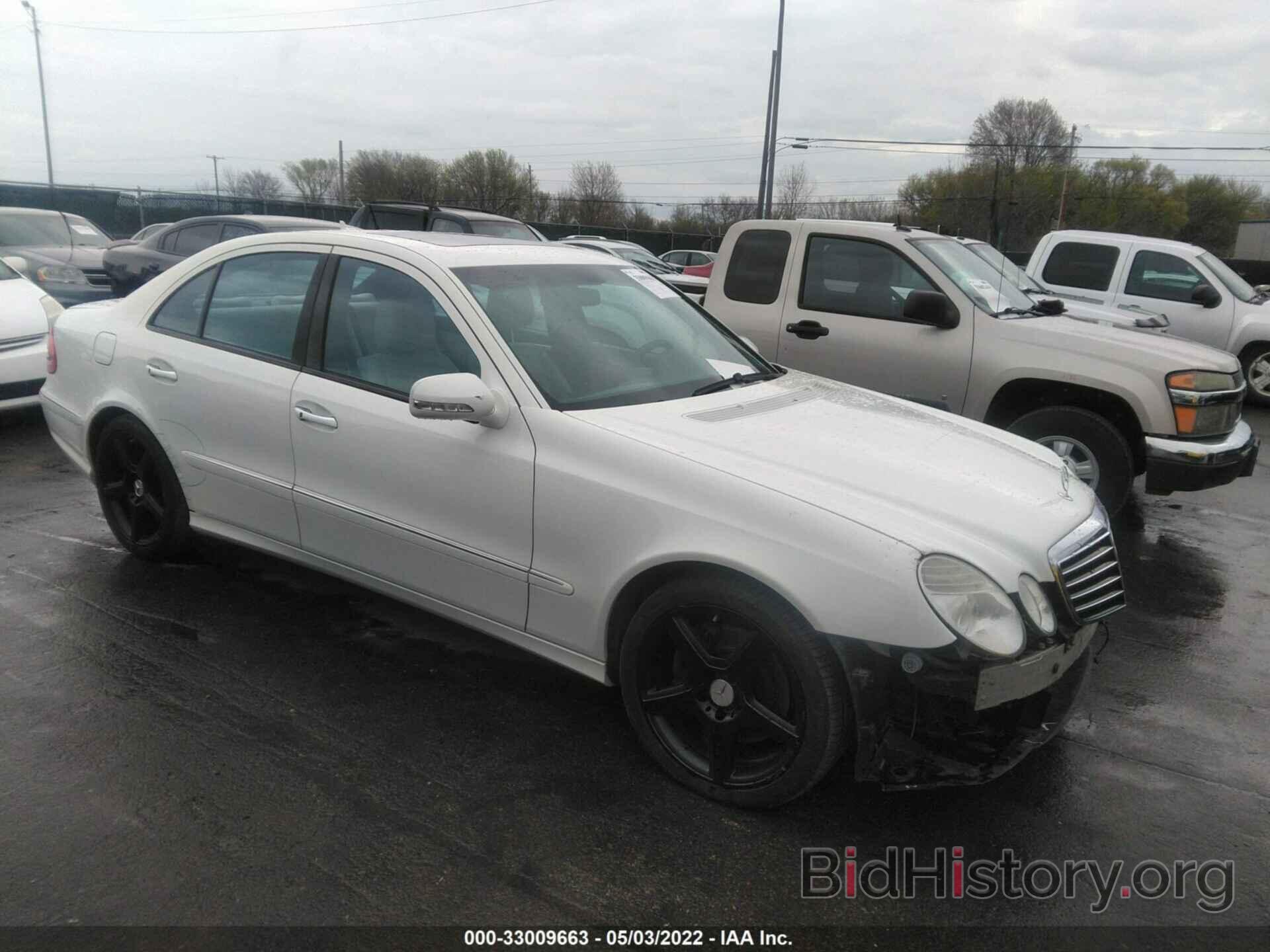 Photo WDBUF90X39B394577 - MERCEDES-BENZ E-CLASS 2009