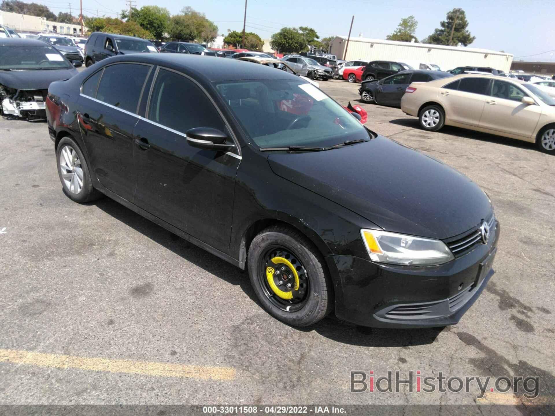 Photo 3VWD17AJ2EM304513 - VOLKSWAGEN JETTA SEDAN 2014