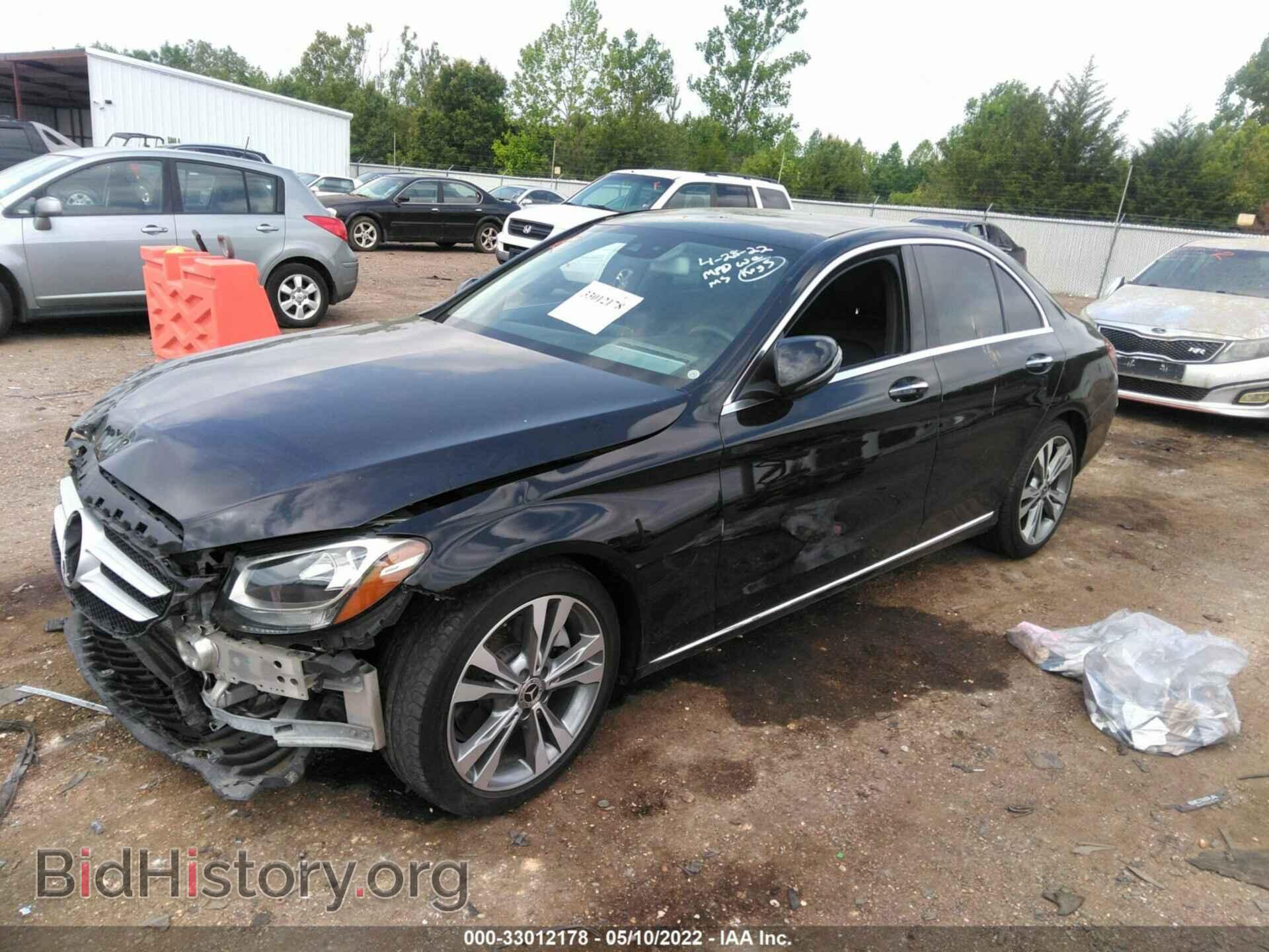 2016 MERCEDES-BENZ C-CLASS - VIN: WDDWF4JB4GR144968 - Фото 2