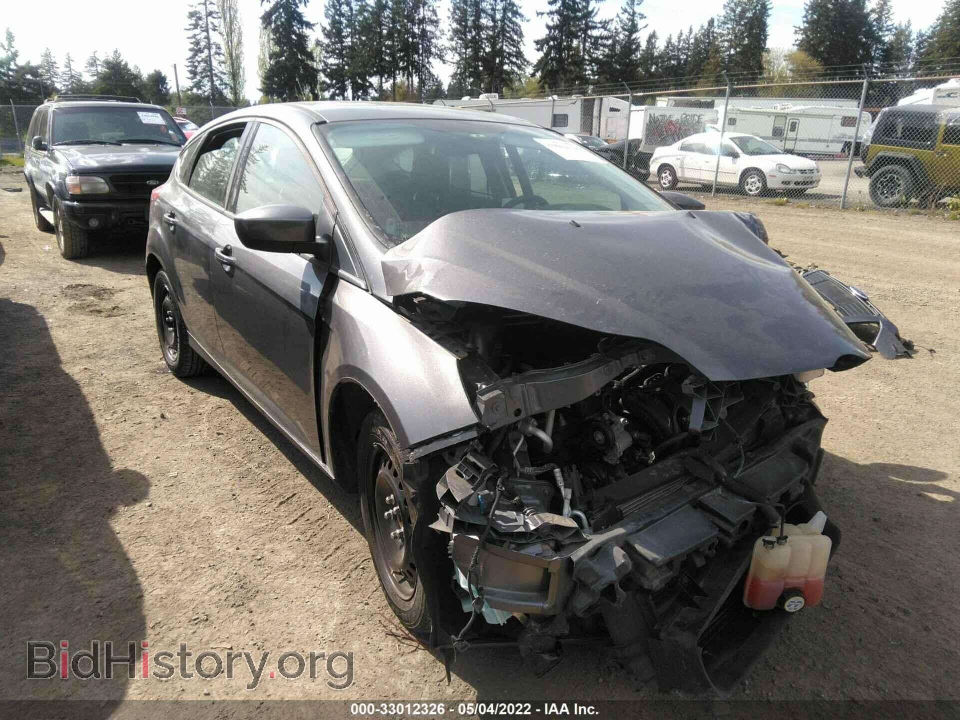 Photo 1FAHP3K28CL187446 - FORD FOCUS 2012