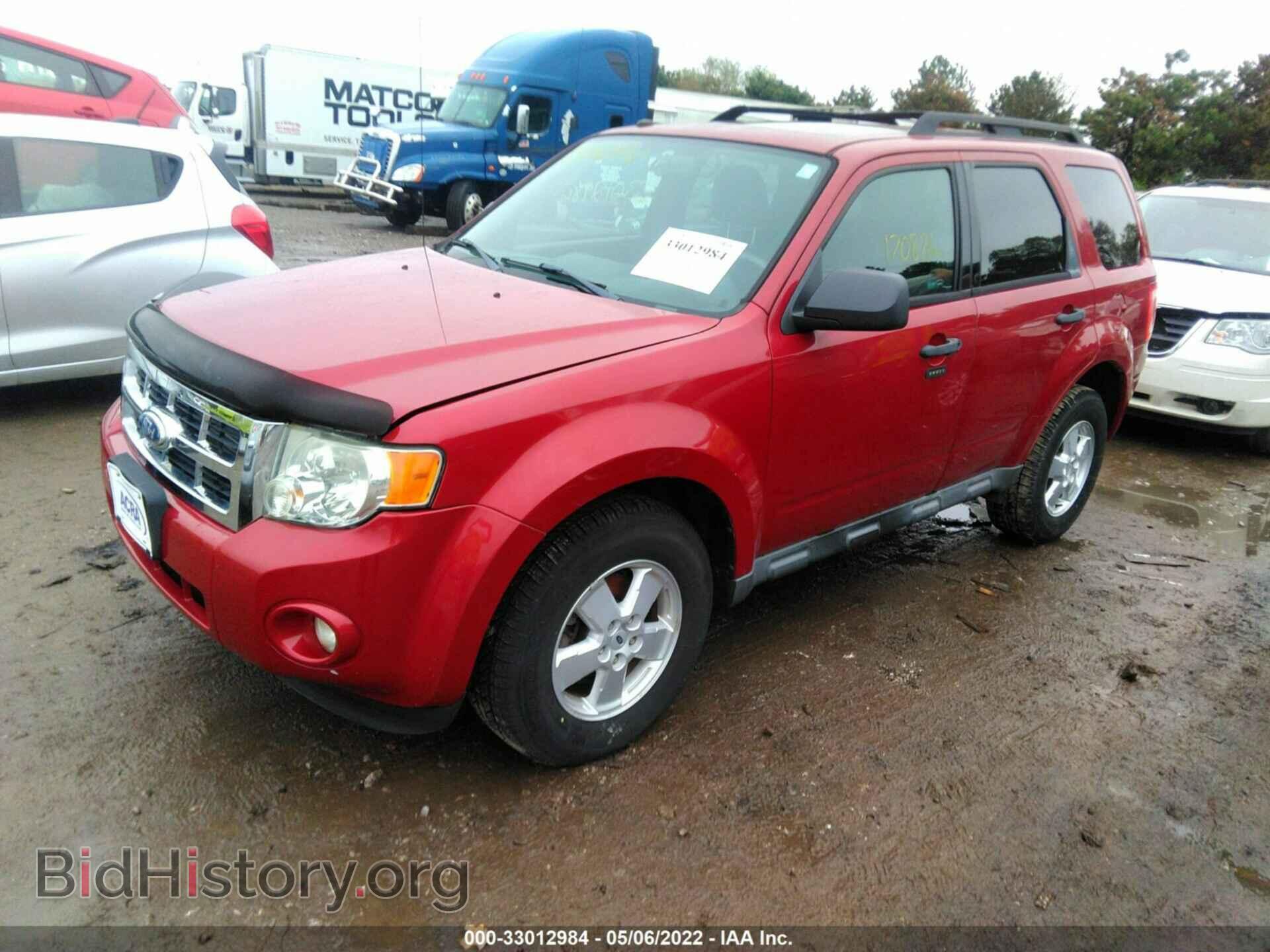 2010 FORD ESCAPE - VIN: 1FMCU0D73AKB09384 - Фото 2