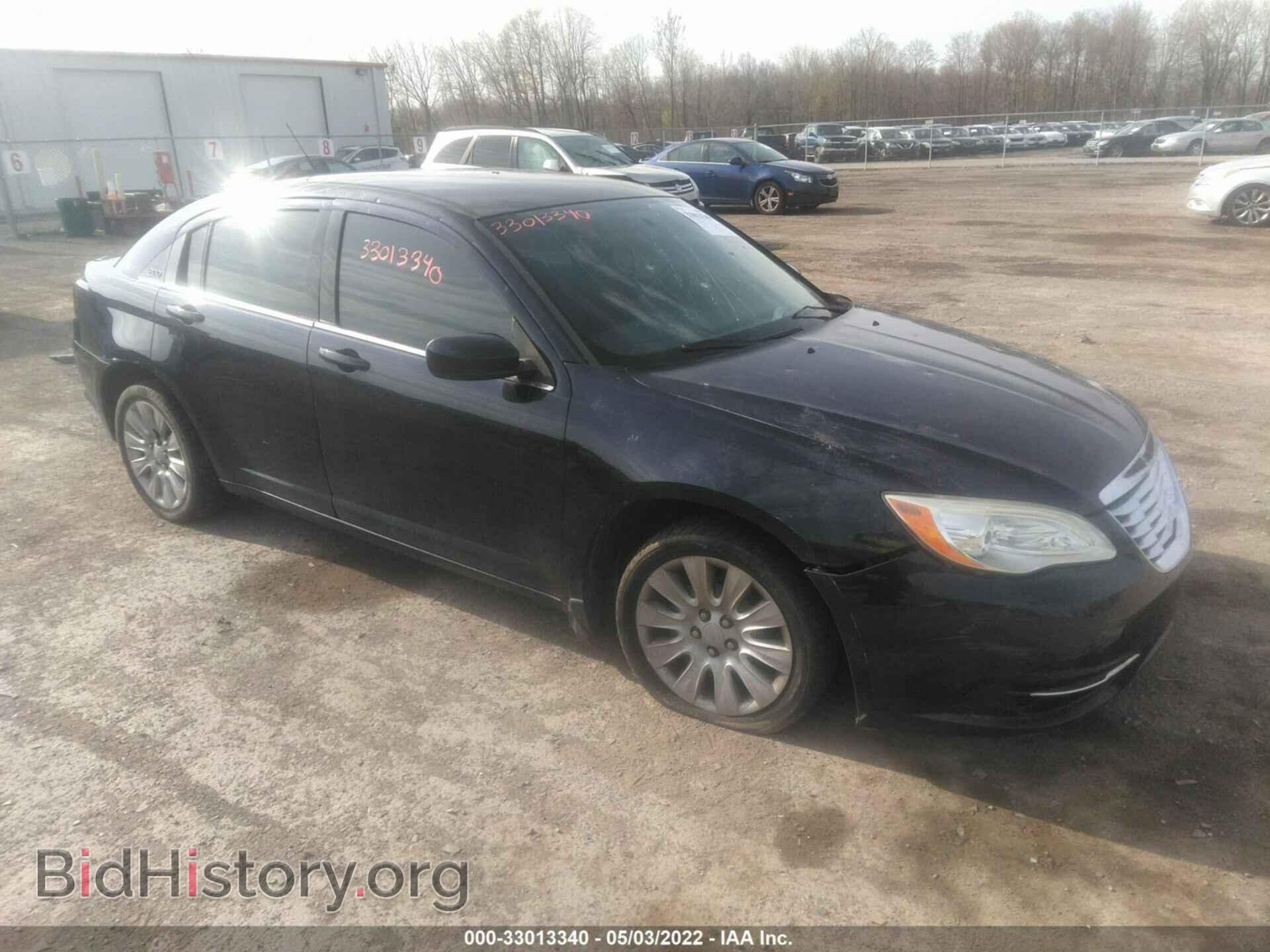 Photo 1C3BC4FB7BN524983 - CHRYSLER 200 2011