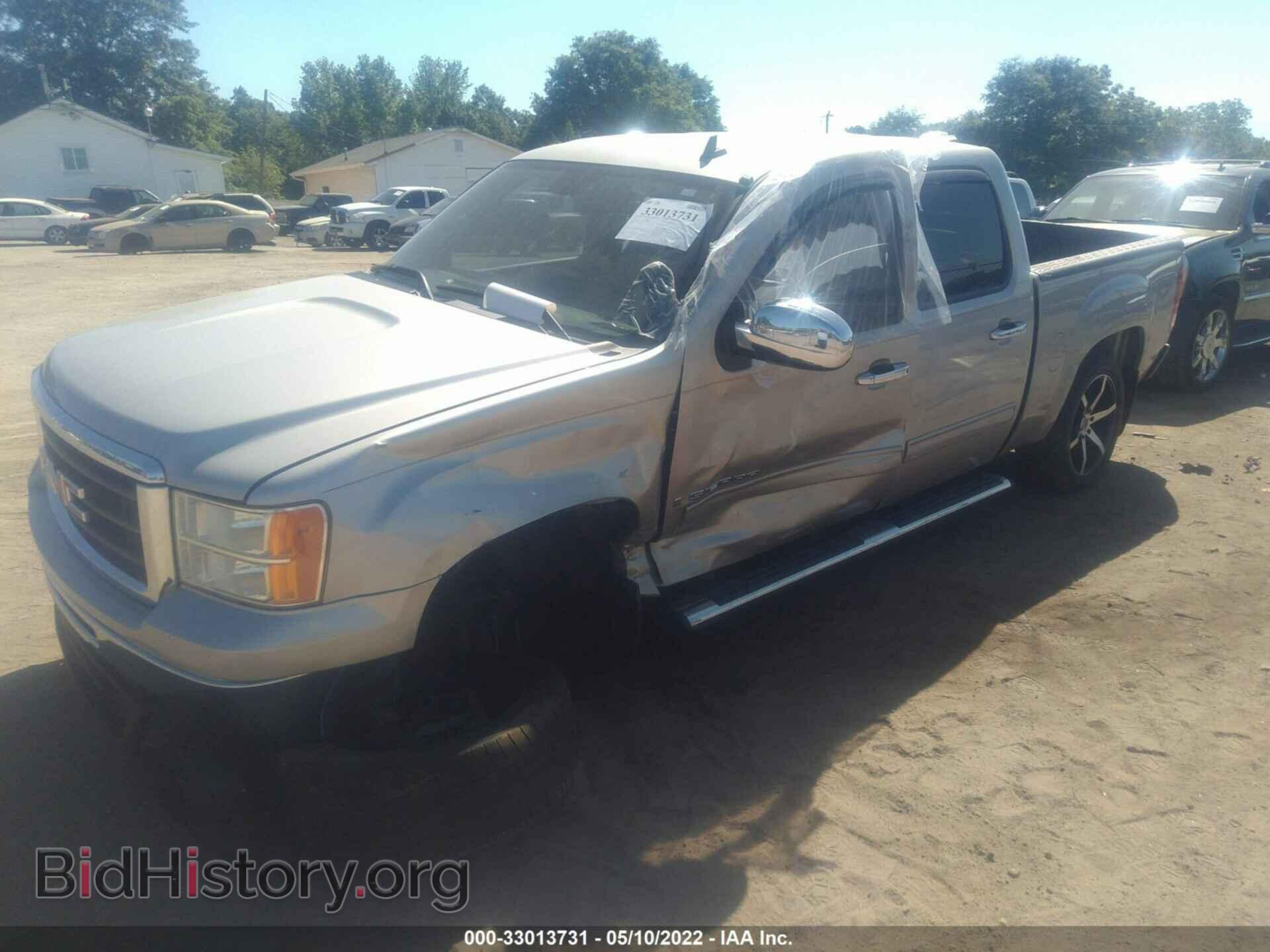 2007 GMC SIERRA 1500 - VIN: 2GTEC13C171596856 - Фото 2