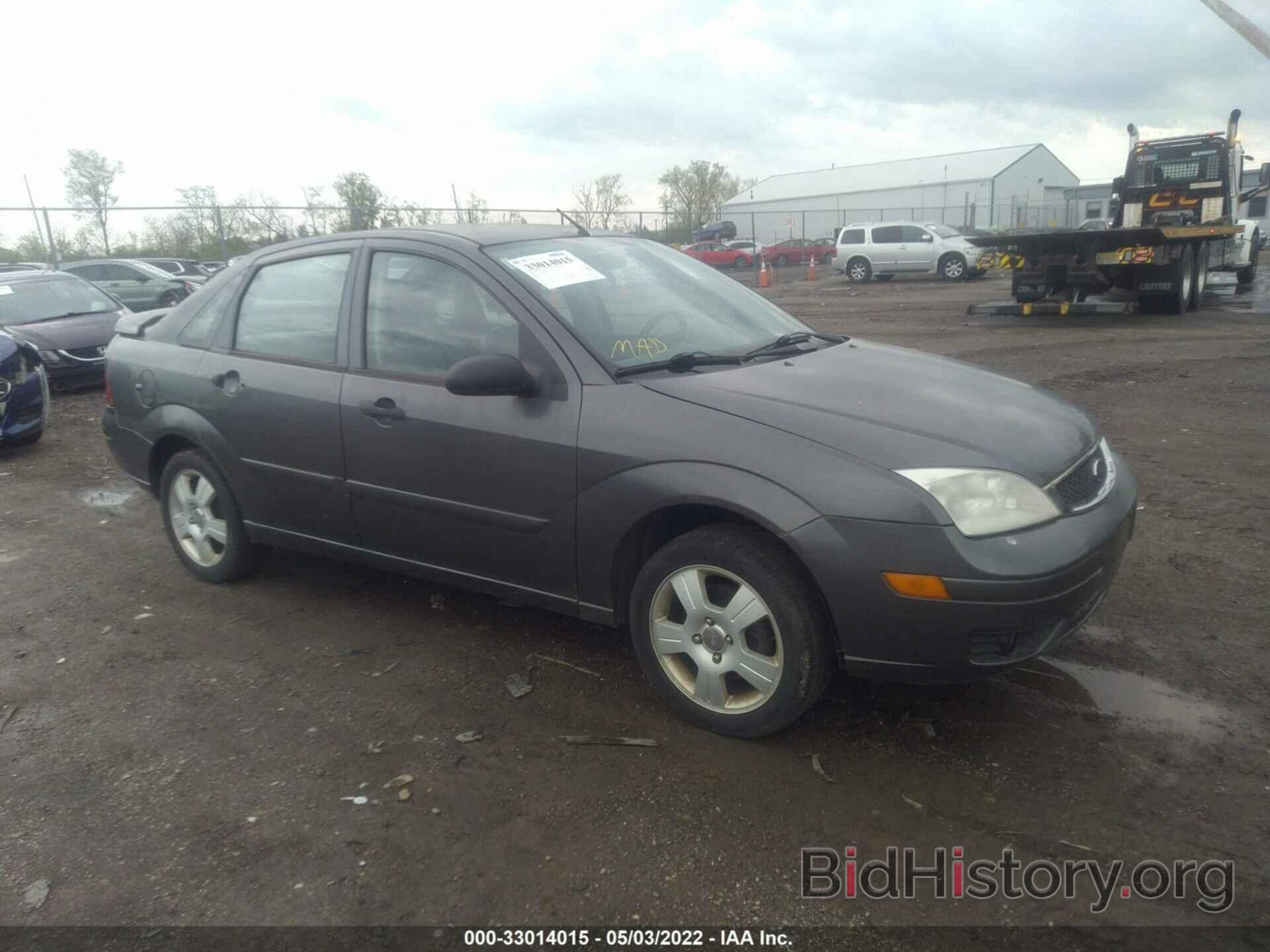 Photo 1FAHP34N07W223402 - FORD FOCUS 2007