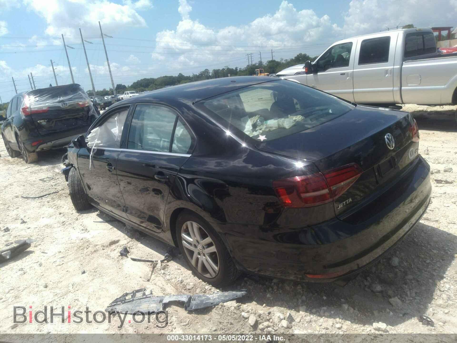2017 VOLKSWAGEN JETTA - VIN: 3VW2B7AJ3HM224744 - Photo 3