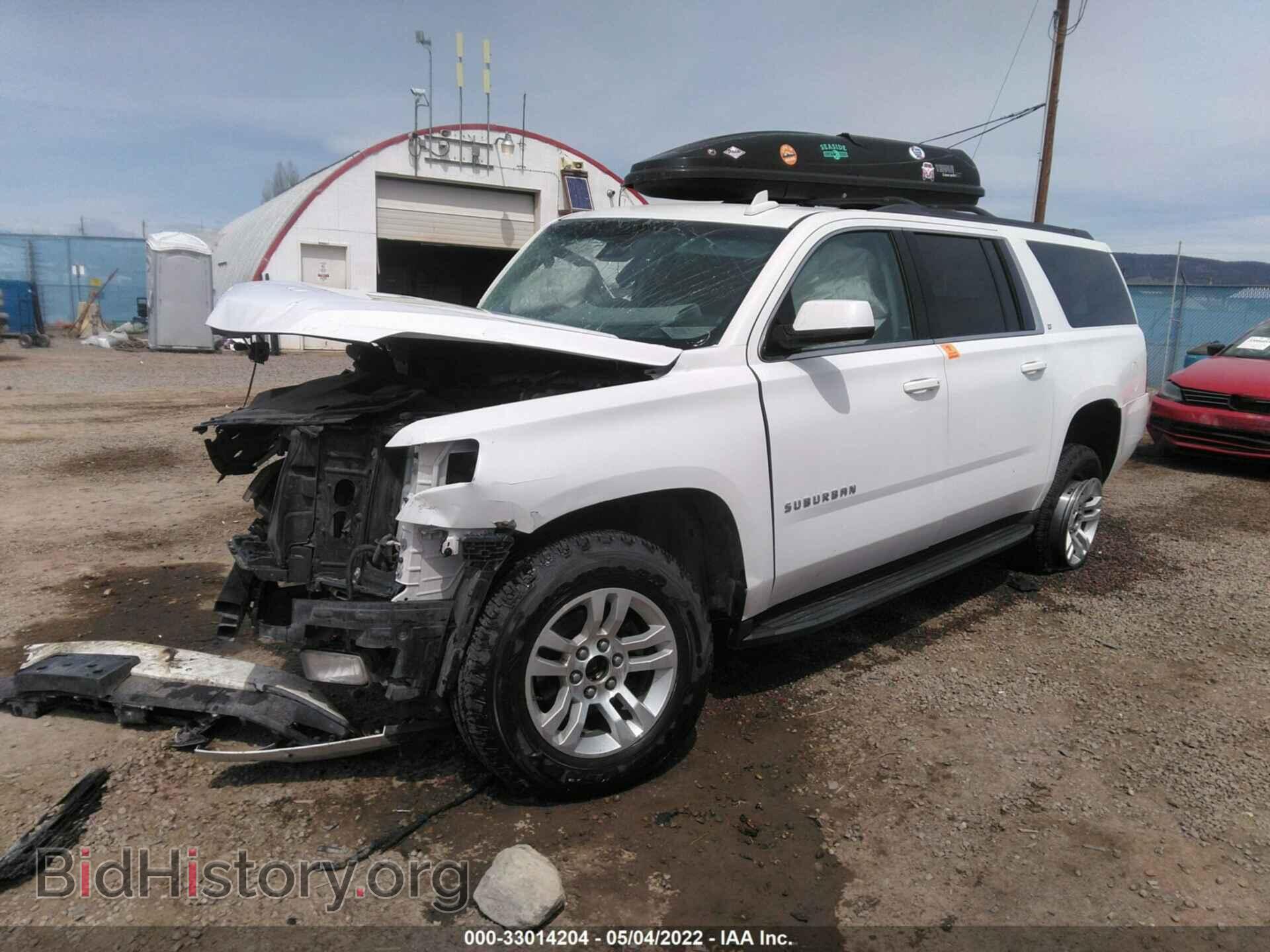 2015 CHEVROLET SUBURBAN - VIN: 1GNSKJKC2FR696758 - Фото 2