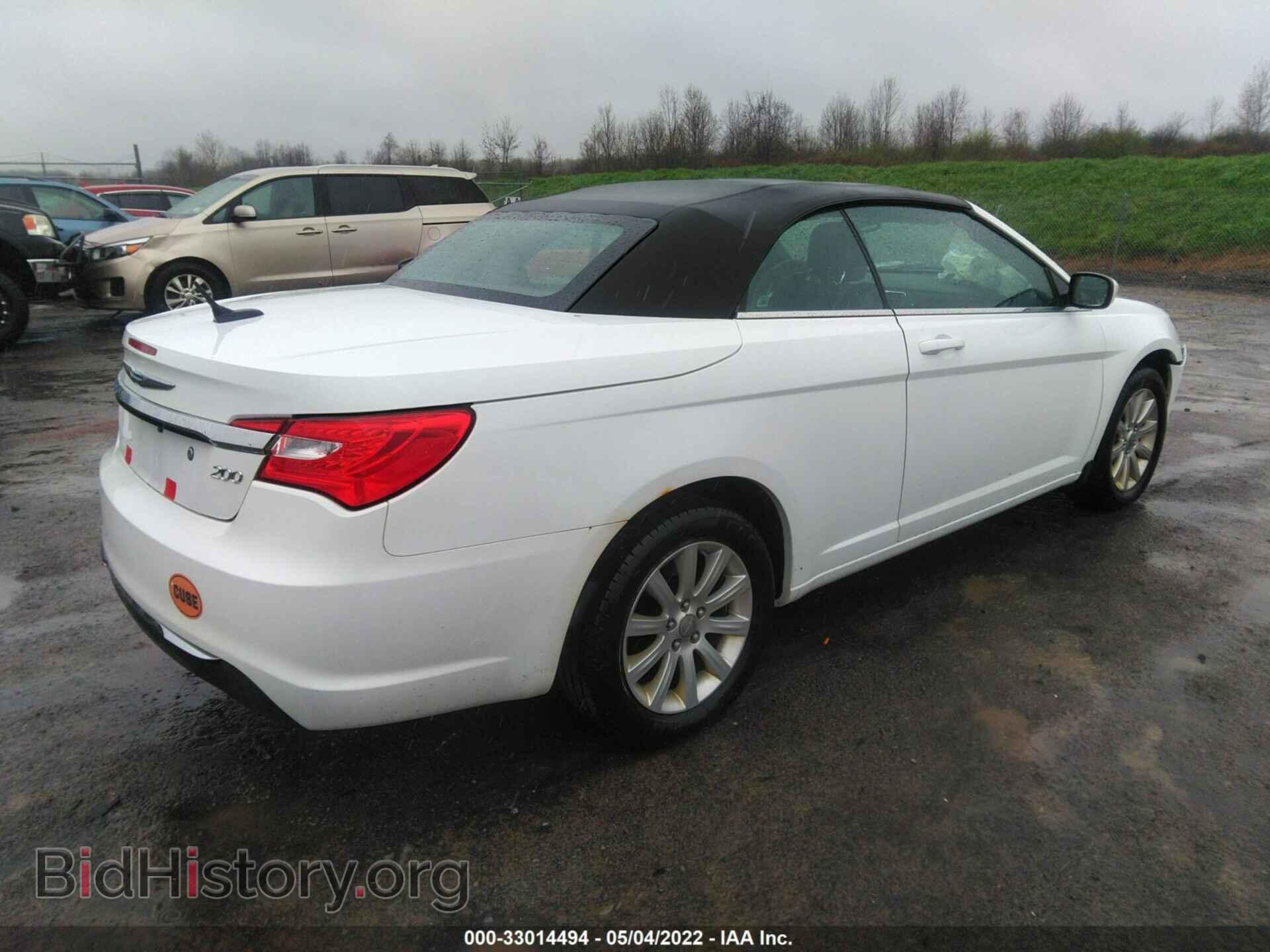 2012 CHRYSLER 200 - VIN: 1C3BCBEB3CN215793 - Фото 4