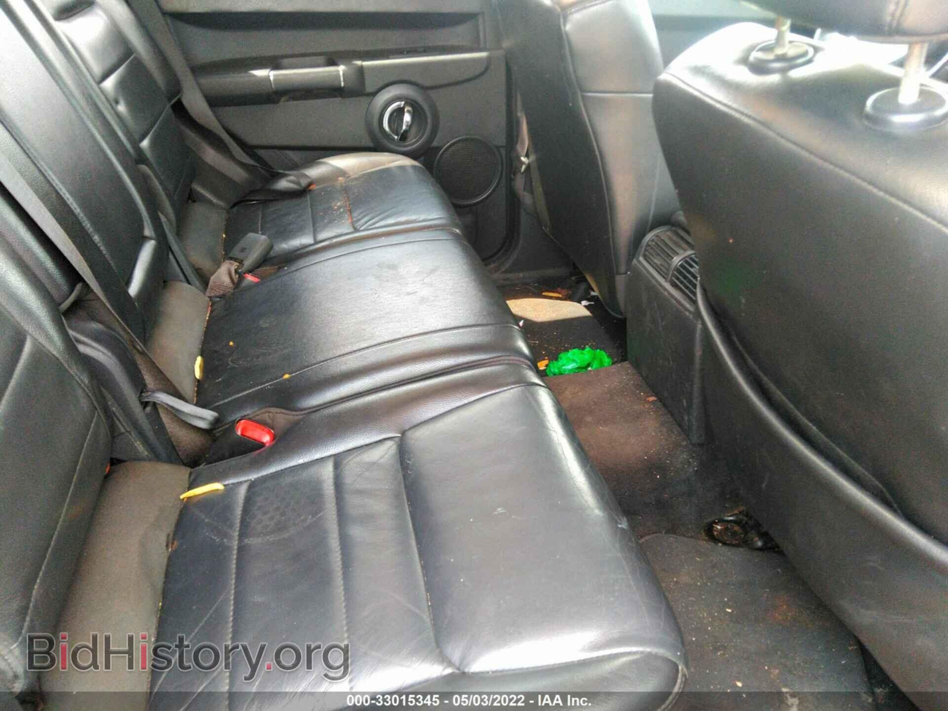 2010 JEEP COMMANDER - VIN: 1J4RG4GK3AC127708 - Photo 8