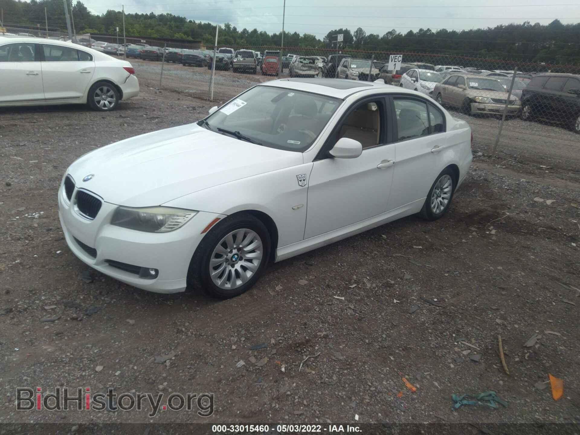 2009 BMW 3 SERIES - VIN: WBAPH73589A173079 - Фото 2
