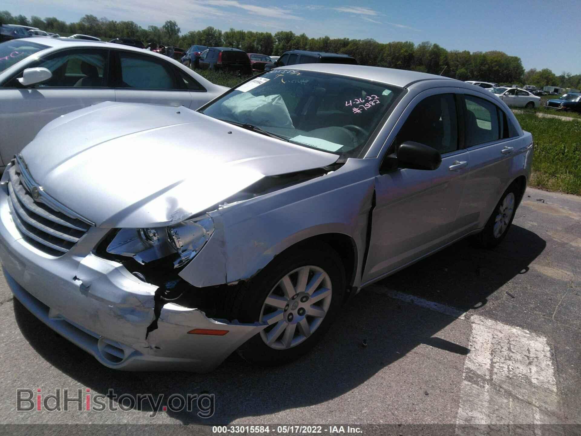 2010 CHRYSLER SEBRING - VIN: 1C3CC4FBXAN143907 - Фото 2