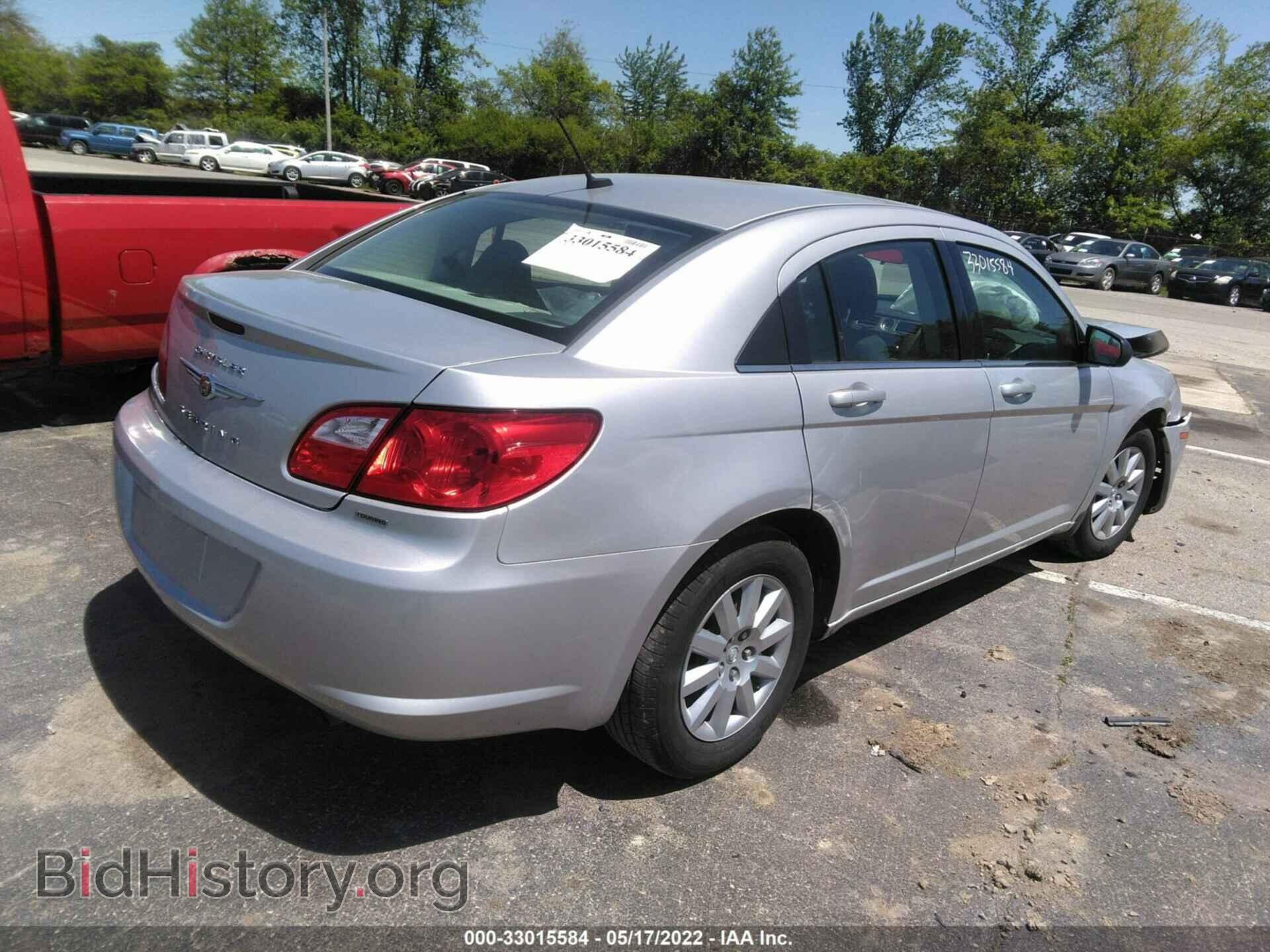2010 CHRYSLER SEBRING - VIN: 1C3CC4FBXAN143907 - Фото 4
