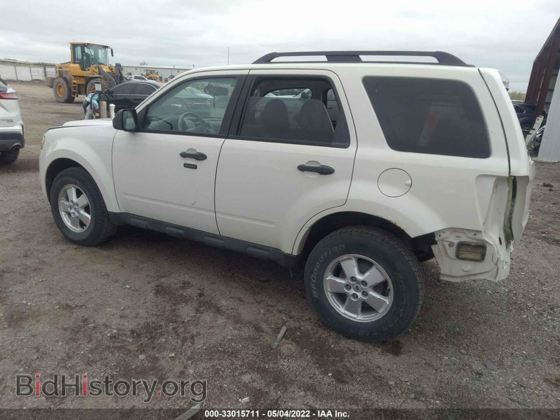 2012 FORD ESCAPE - VIN: 1FMCU0D71CKC44043 - Фото 3