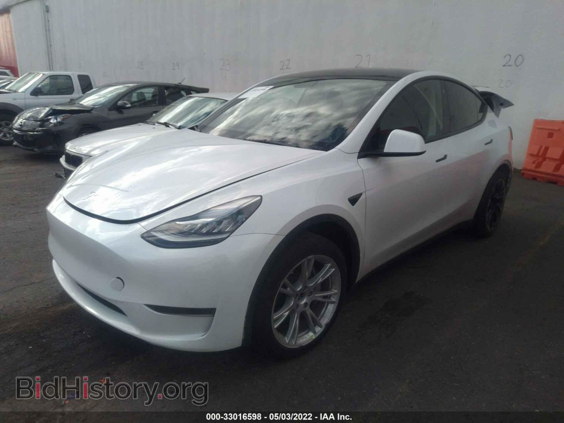 2022 TESLA MODEL Y - VIN: 7SAYGDEE6NF313897 - Фото 2
