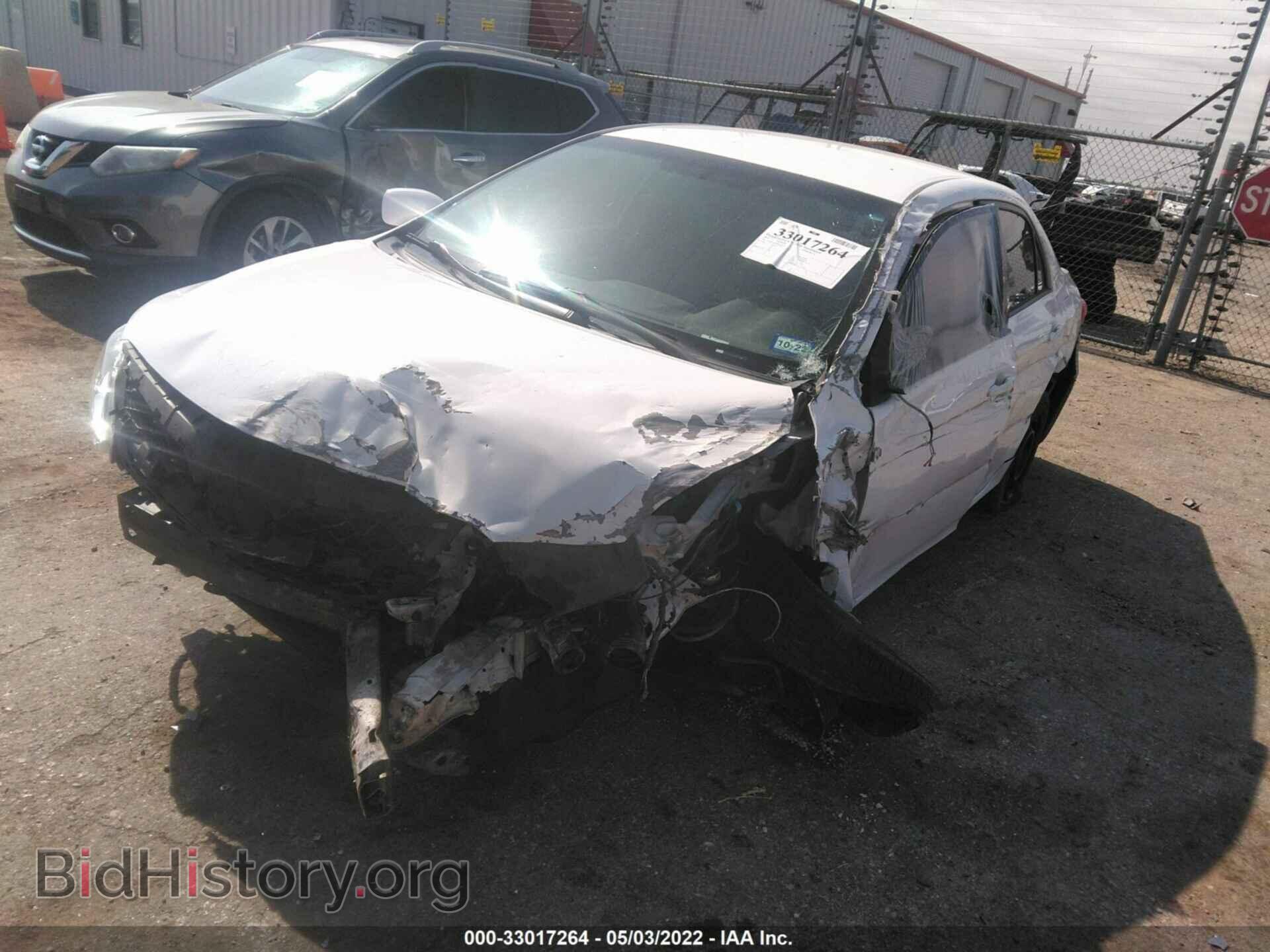 2011 TOYOTA COROLLA - VIN: 2T1BU4EE6BC601530 - Фото 2
