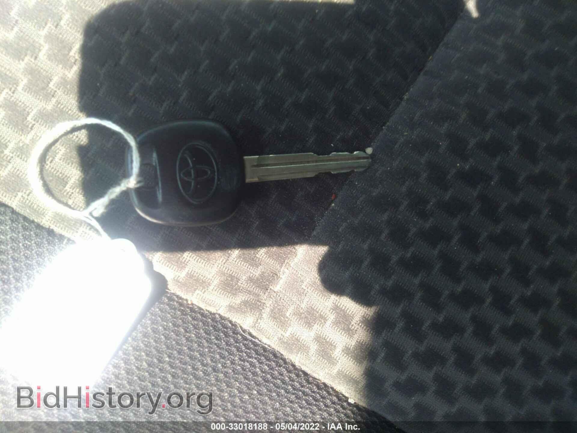 2006 TOYOTA MATRIX - VIN: 2T1KR32E56C562080 - Фото 11