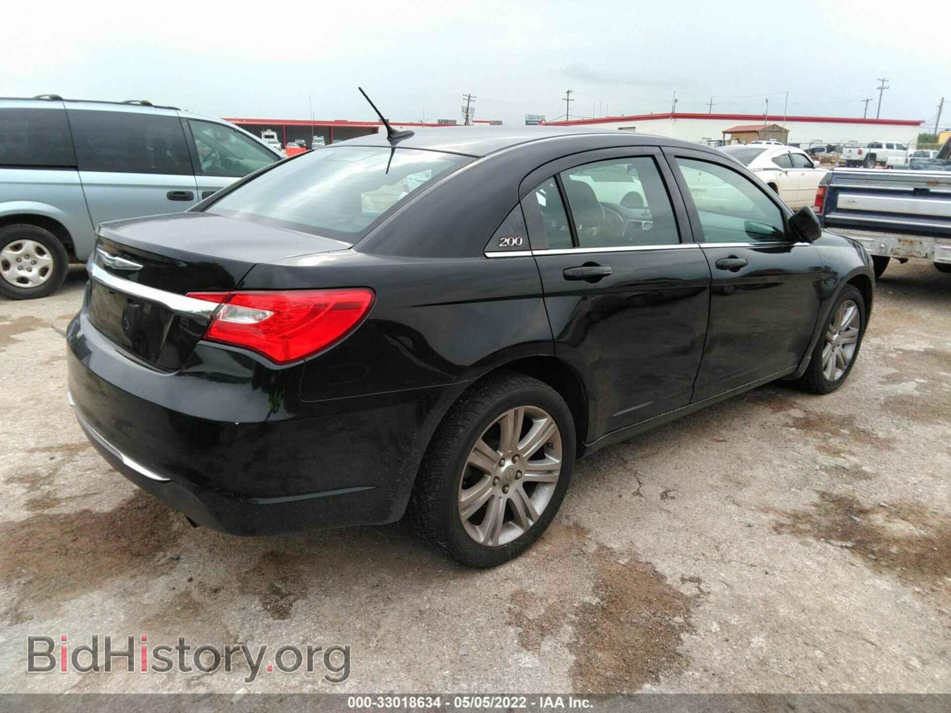 2013 CHRYSLER 200 - VIN: 1C3CCBBB0DN695494 - Фото 4
