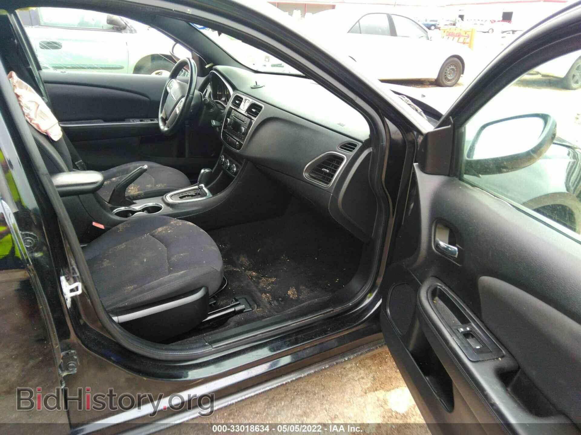 2013 CHRYSLER 200 - VIN: 1C3CCBBB0DN695494 - Фото 5