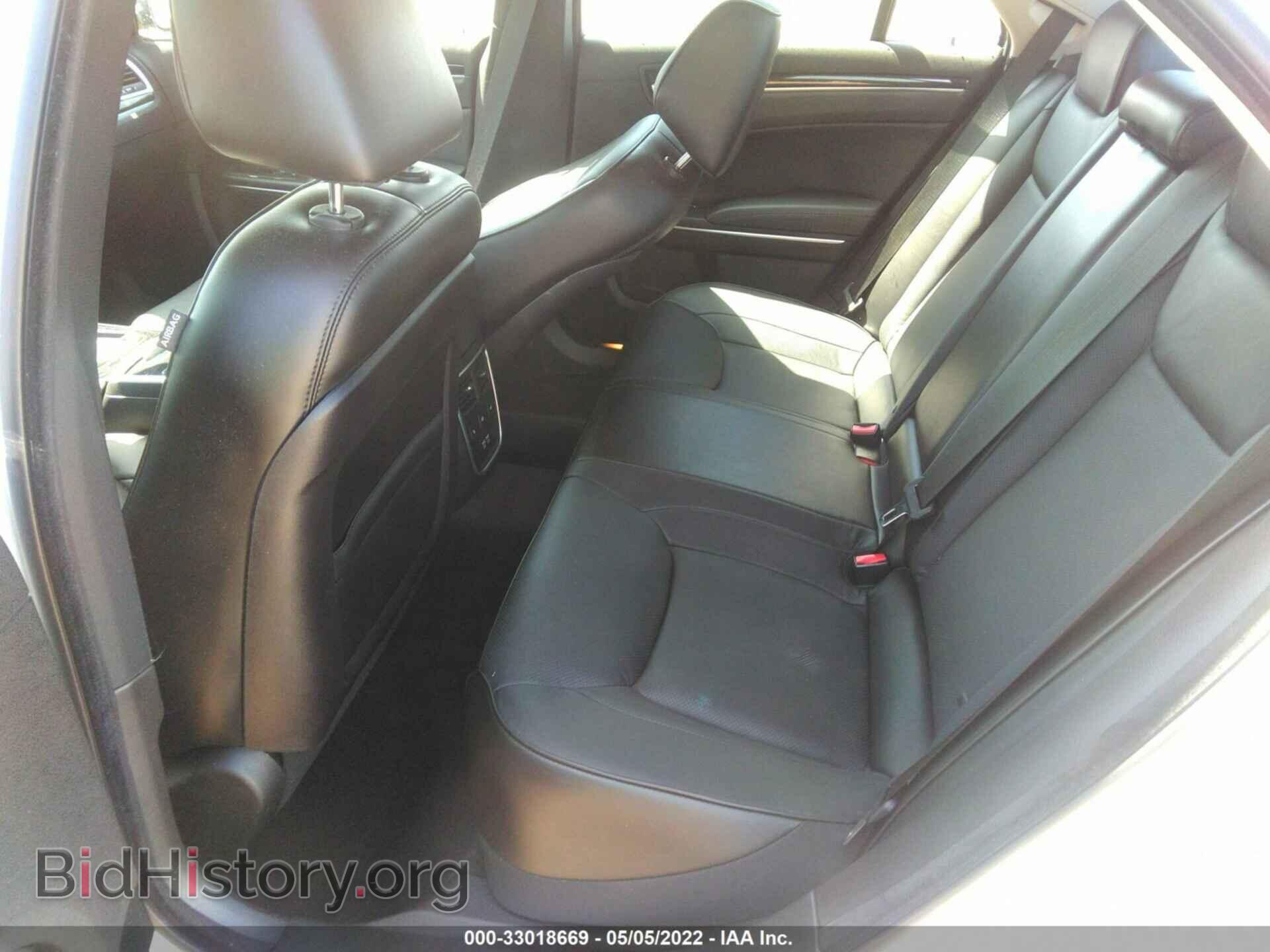 2016 CHRYSLER 300 - VIN: 2C3CCAETXGH216932 - Фото 8