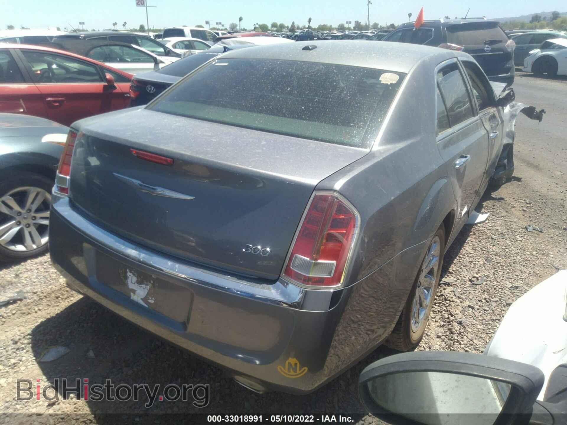 2012 CHRYSLER 300 - VIN: 2C3CCACG5CH216546 - Photo 4