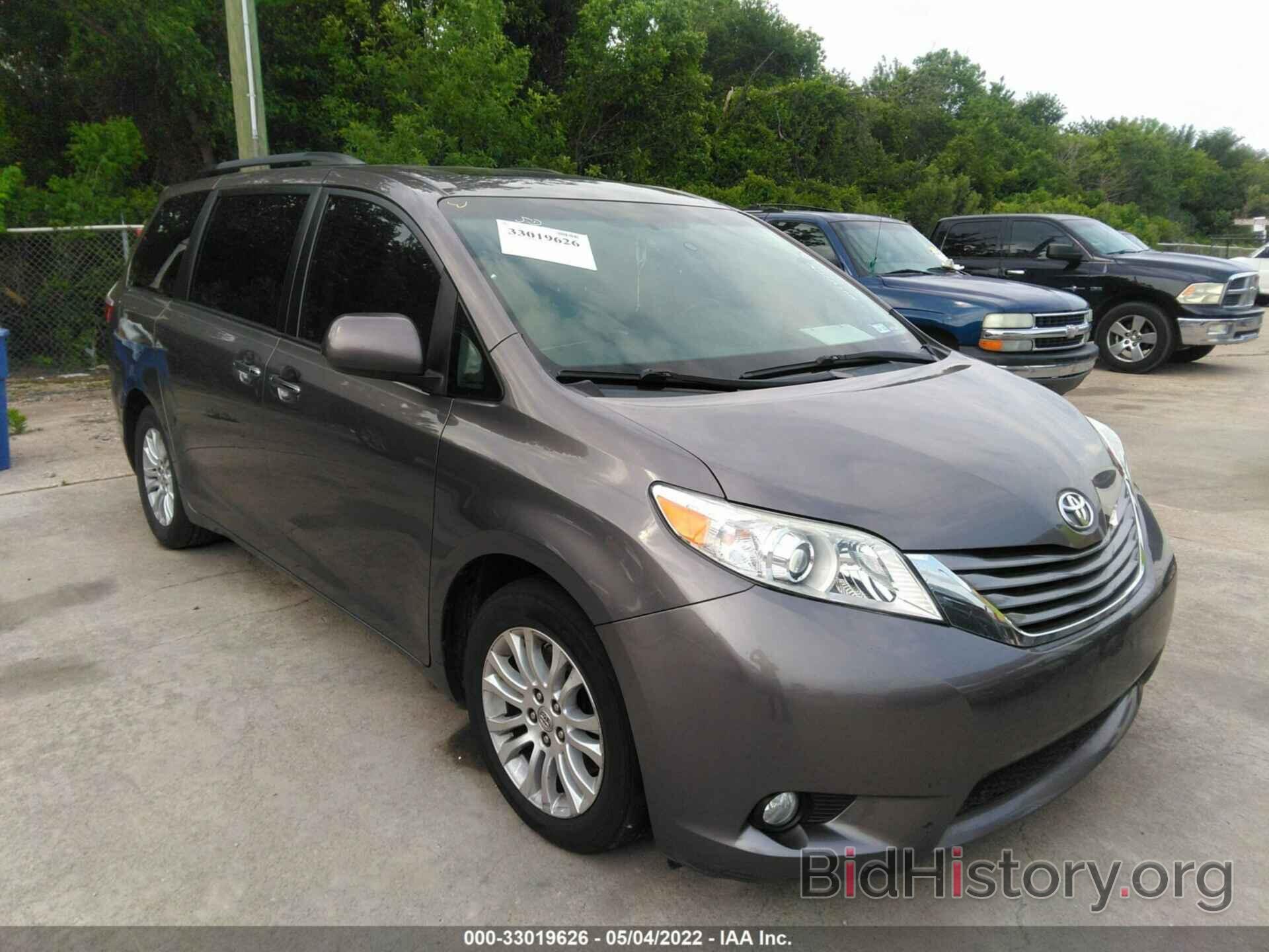 Photo 5TDYK3DC9FS685897 - TOYOTA SIENNA 2015