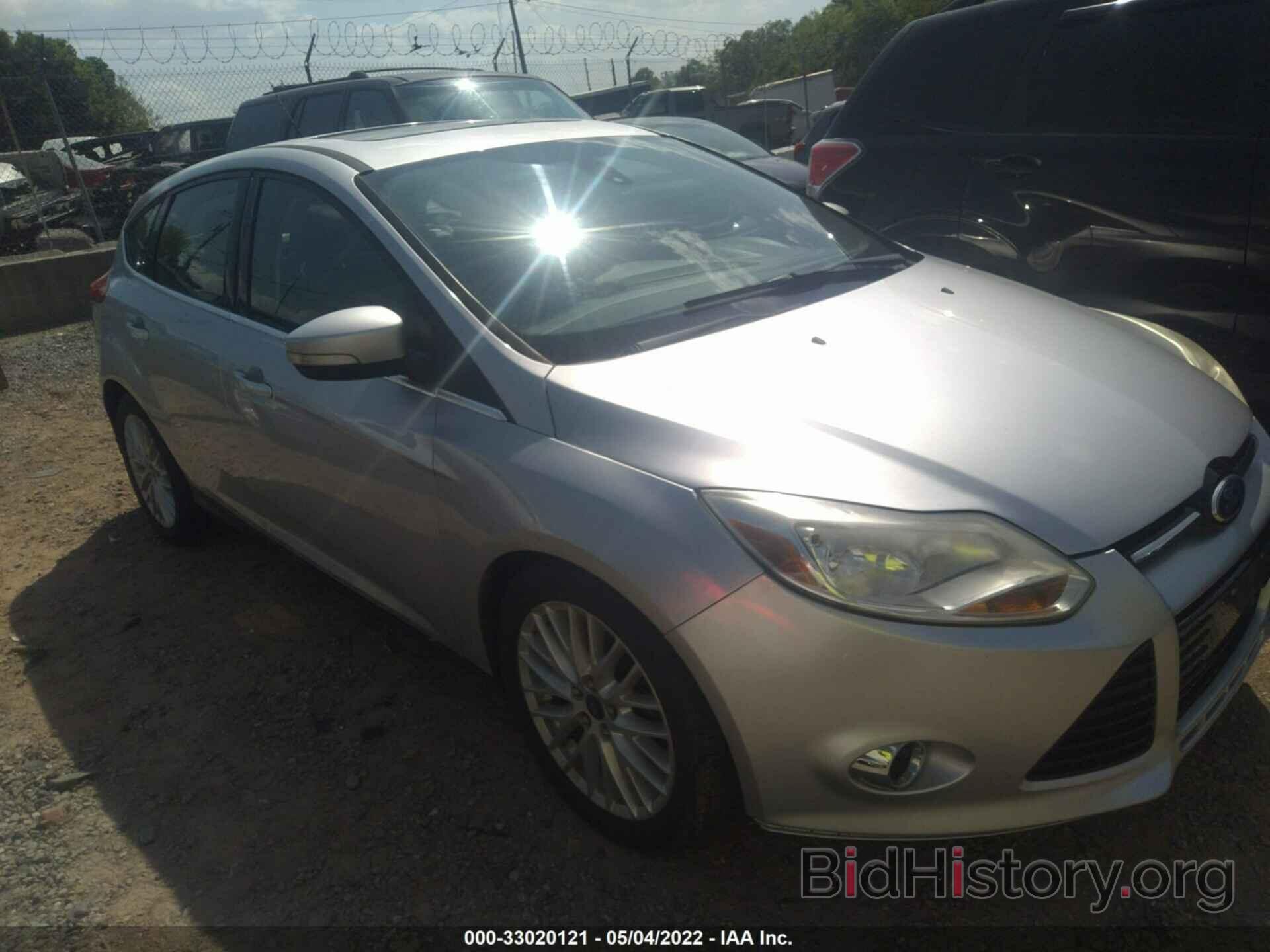 Photo 1FAHP3M24CL200450 - FORD FOCUS 2012