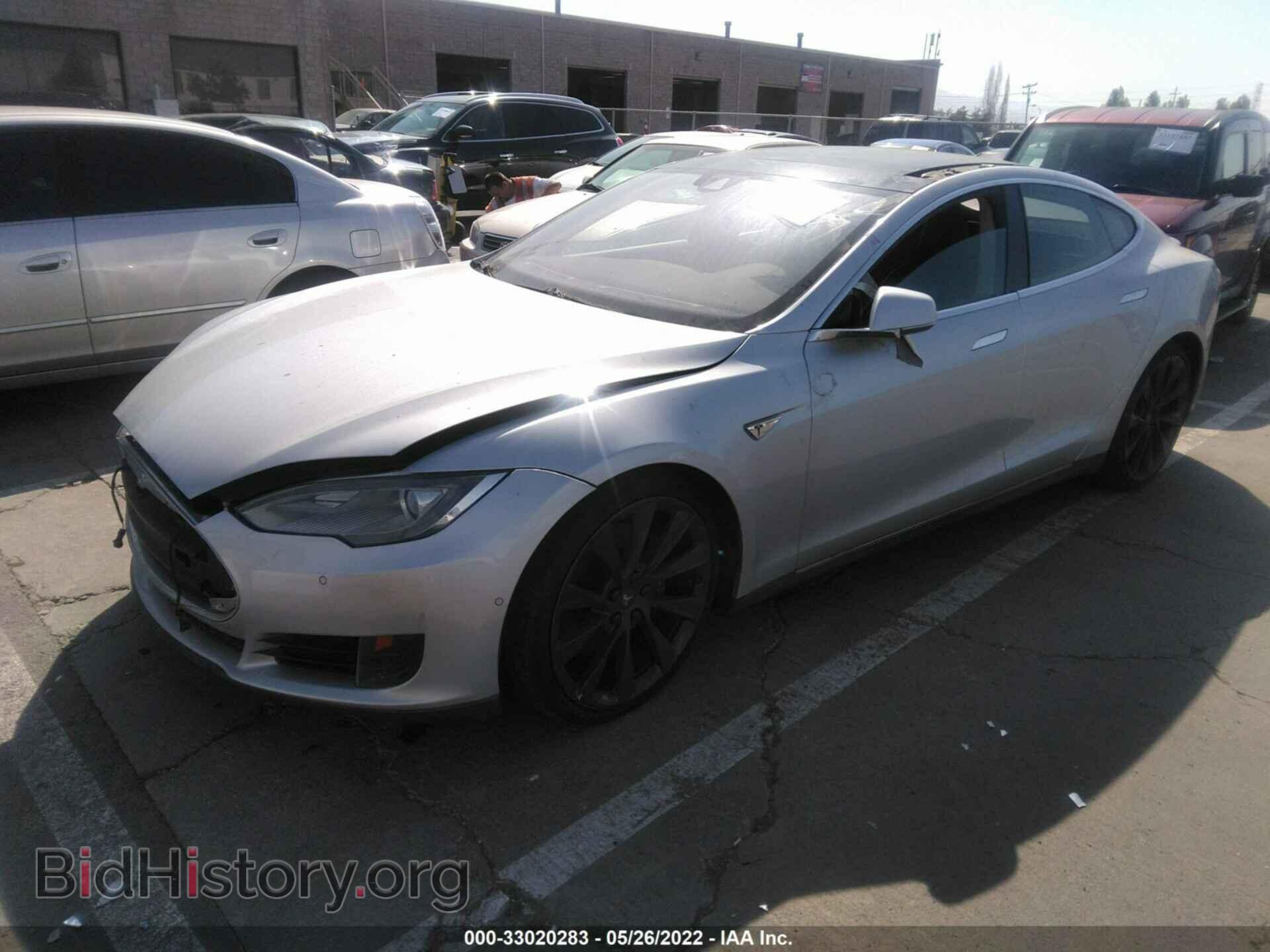 2015 TESLA MODEL S - VIN: 5YJSA1S27FF086119 - Фото 2
