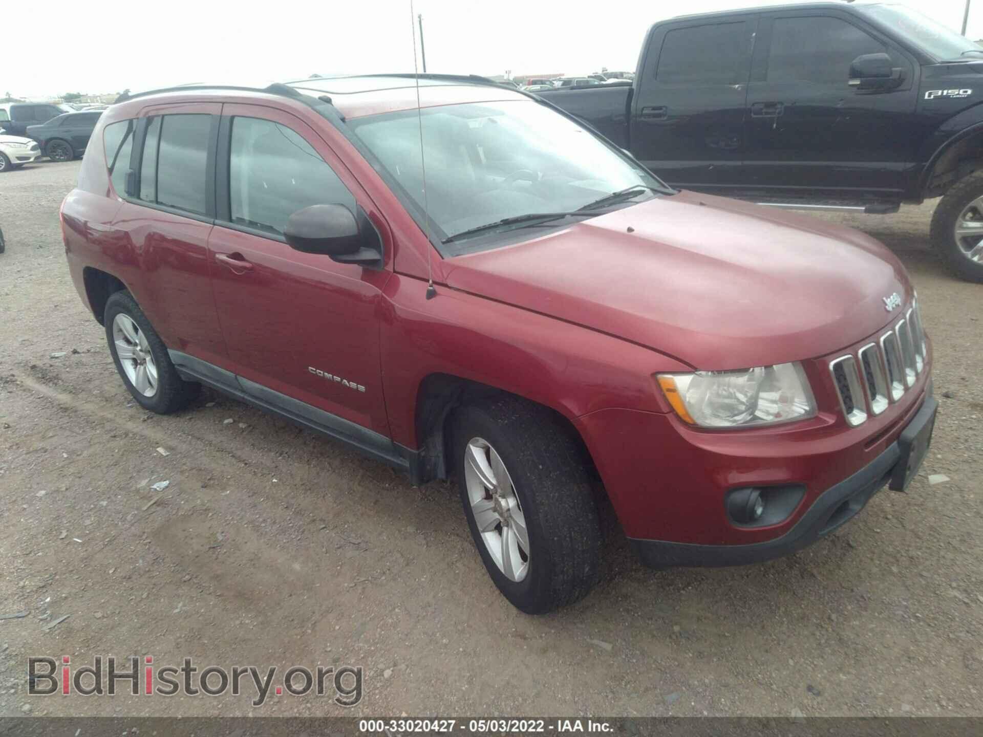 Photo 1J4NF1FB5BD193531 - JEEP COMPASS 2011