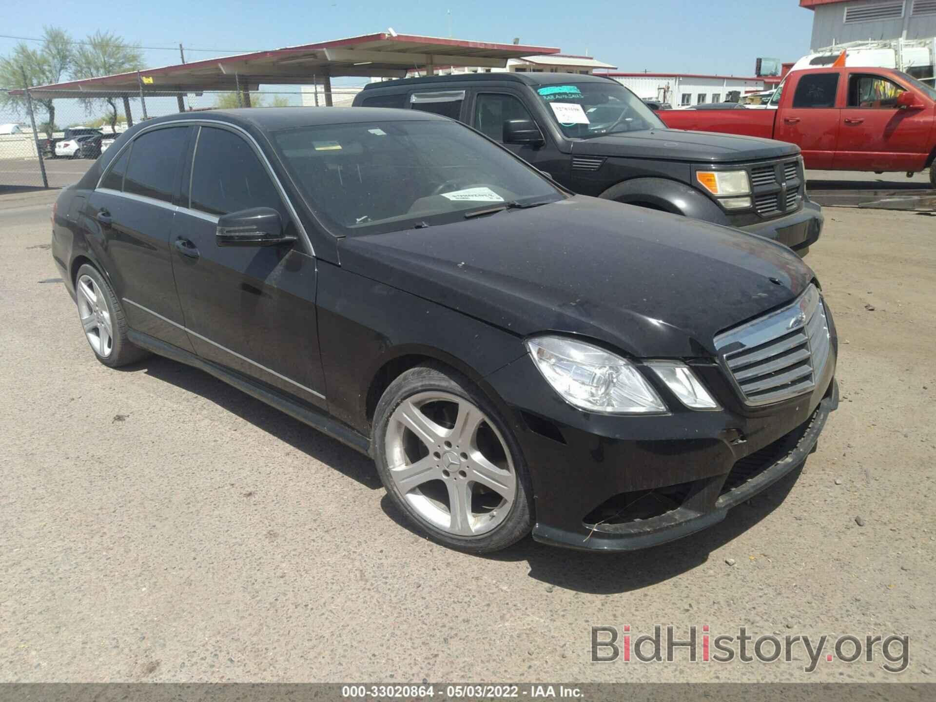 Photo WDDHF8JB7DA694837 - MERCEDES-BENZ E-CLASS 2013