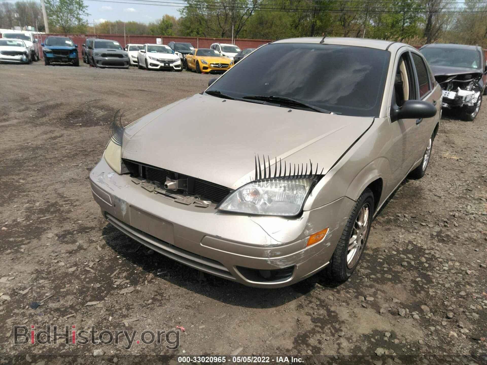 2007 FORD FOCUS - VIN: 1FAHP34N57W366281 - Фото 2