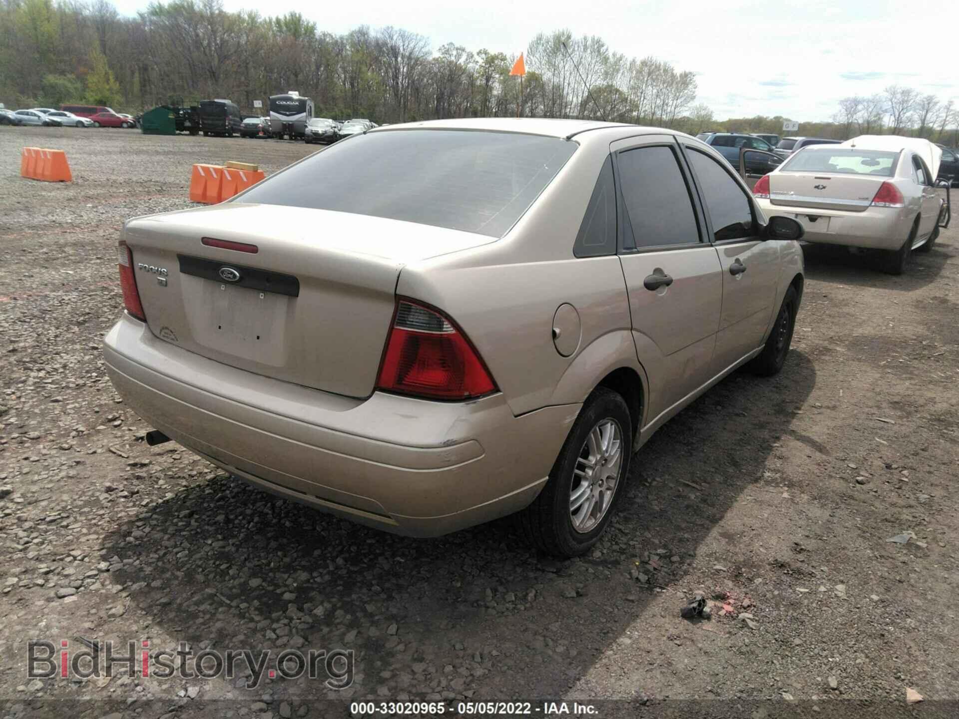 2007 FORD FOCUS - VIN: 1FAHP34N57W366281 - Фото 4
