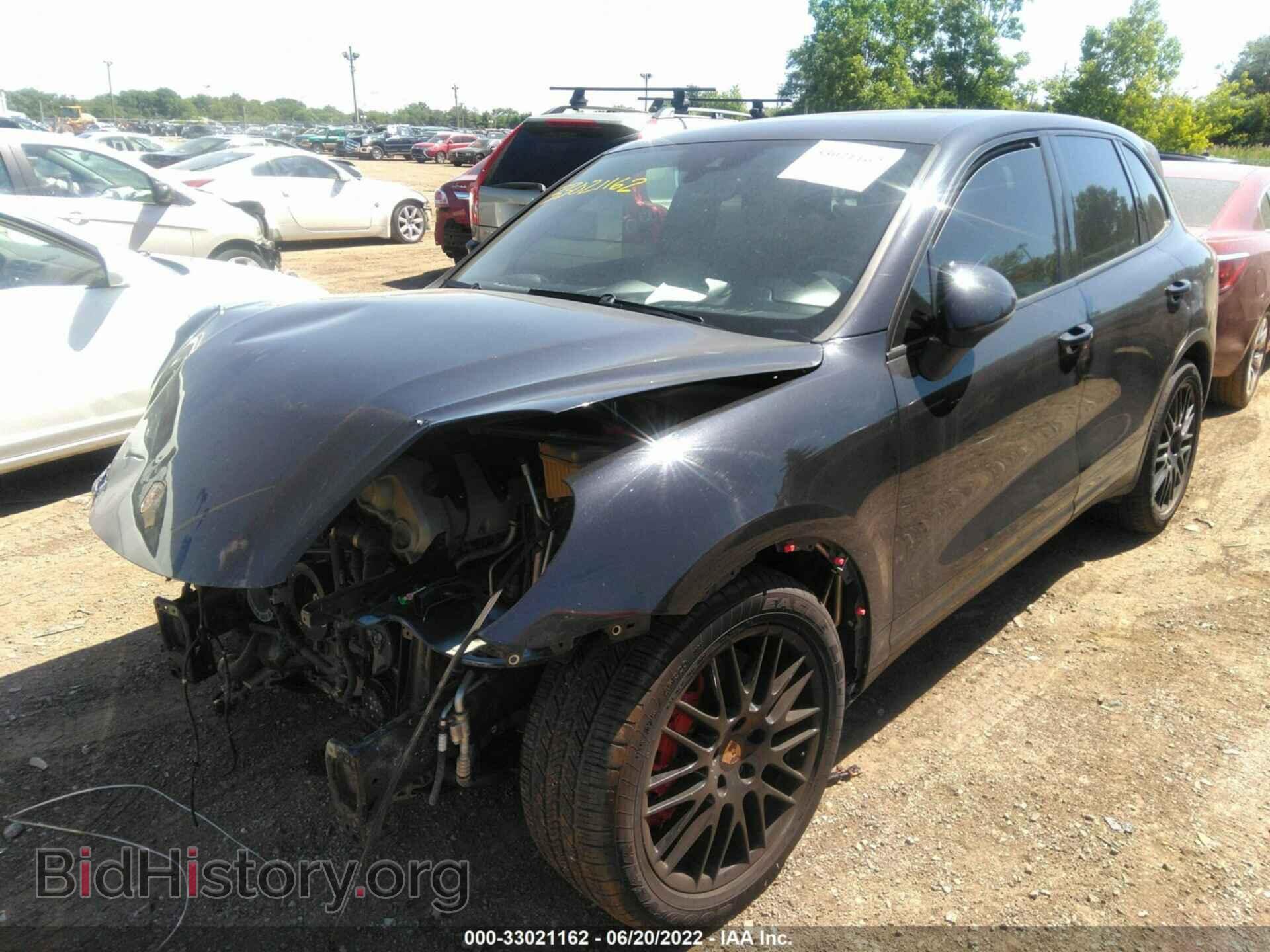 2015 PORSCHE CAYENNE - VIN: WP1AC2A29FLA80606 - Фото 2