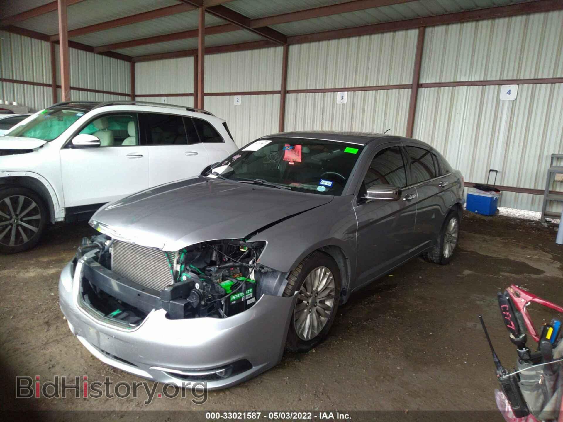2013 CHRYSLER 200 - VIN: 1C3CCBCG4DN578690 - Photo 2