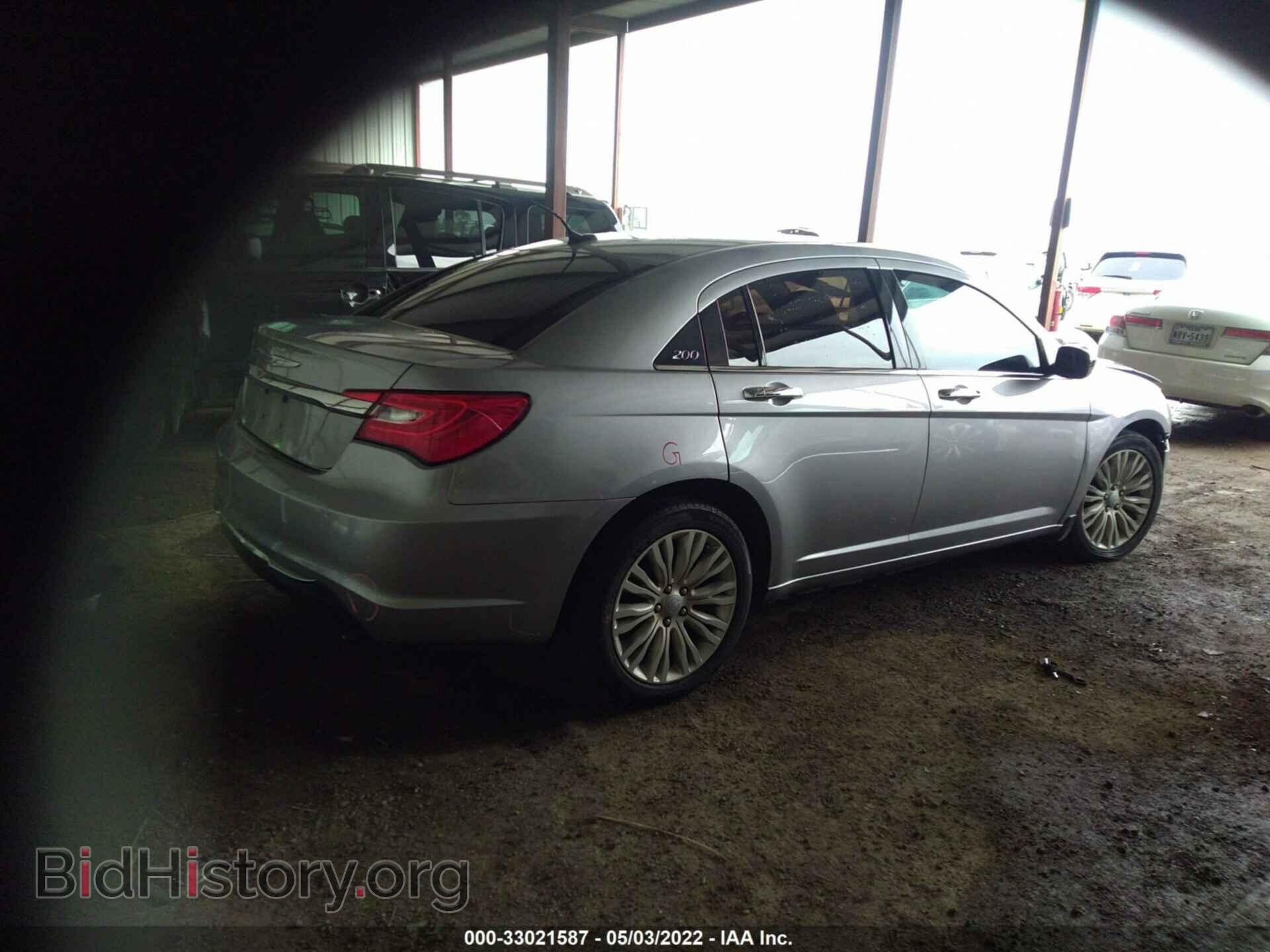 2013 CHRYSLER 200 - VIN: 1C3CCBCG4DN578690 - Photo 4