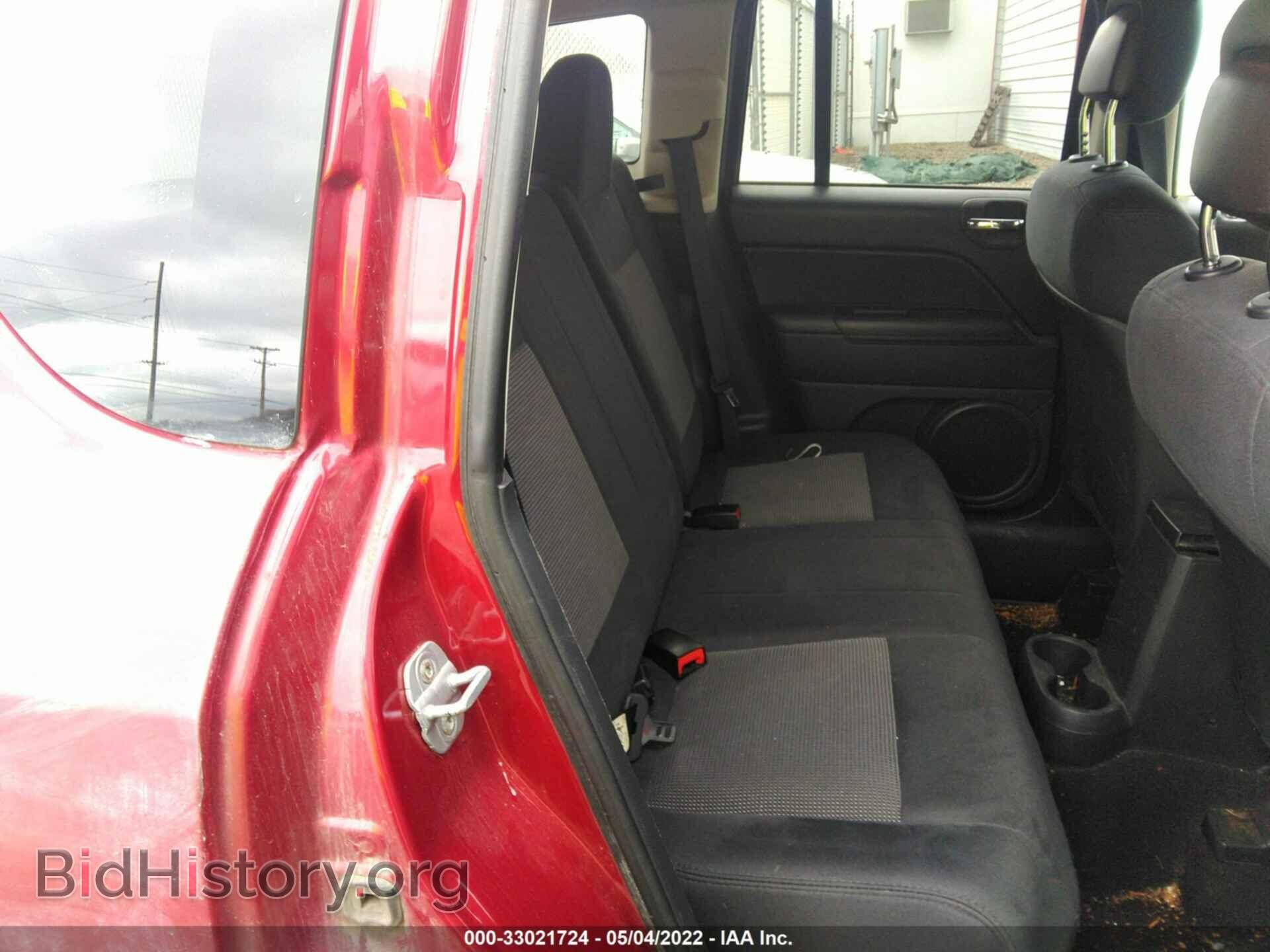 2011 JEEP COMPASS - VIN: 1J4NF1FB9BD197114 - Photo 8