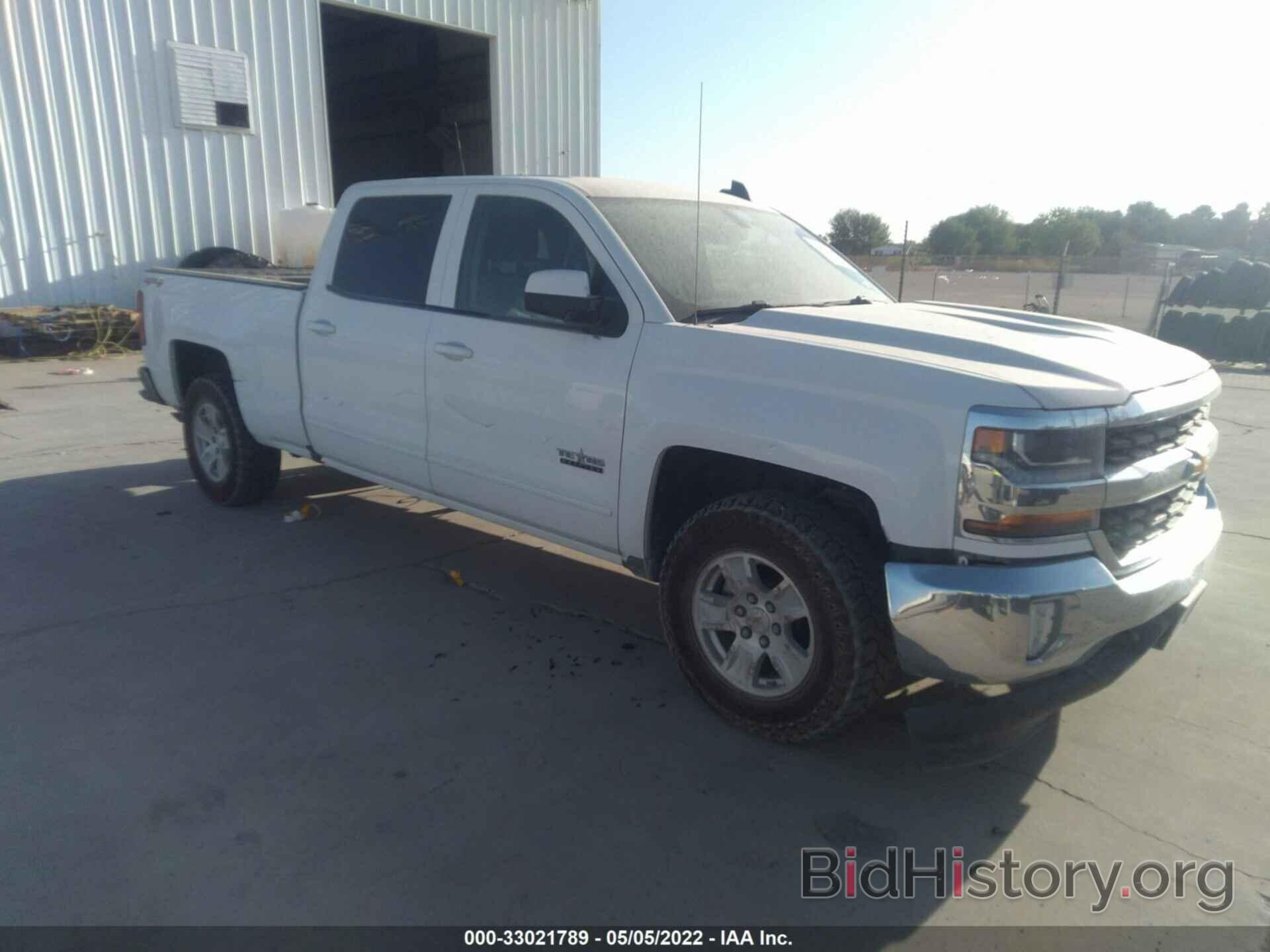 Photo 3GCUKREC7JG491621 - CHEVROLET SILVERADO 1500 2018