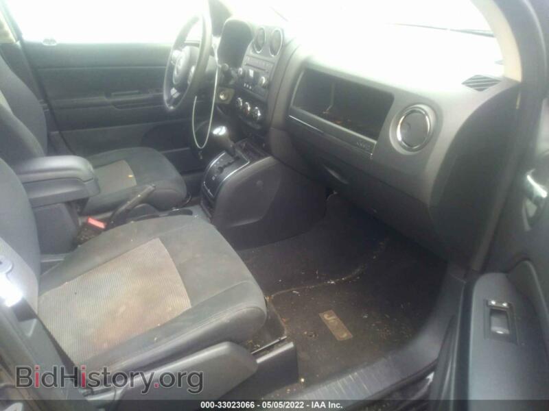 2012 Jeep COMPASS (VIN 1C4NJCBB1CD623658) — фото 5 из 11