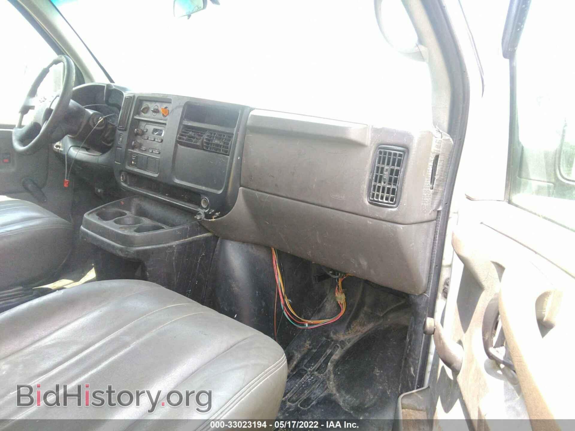 2007 CHEVROLET EXPRESS CARGO VAN - VIN: 1GCGG25V571103767 - Фото 5
