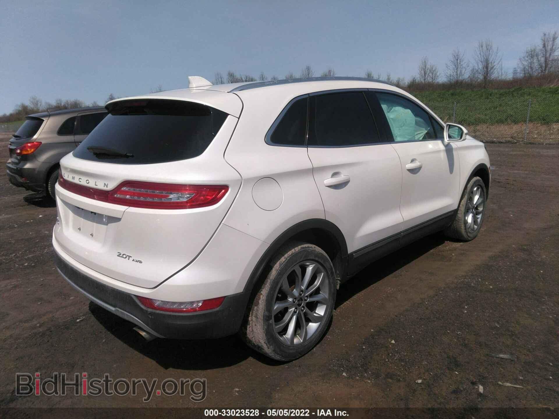 2017 LINCOLN MKC - VIN: 5LMCJ2D99HUL70018 - Photo 4
