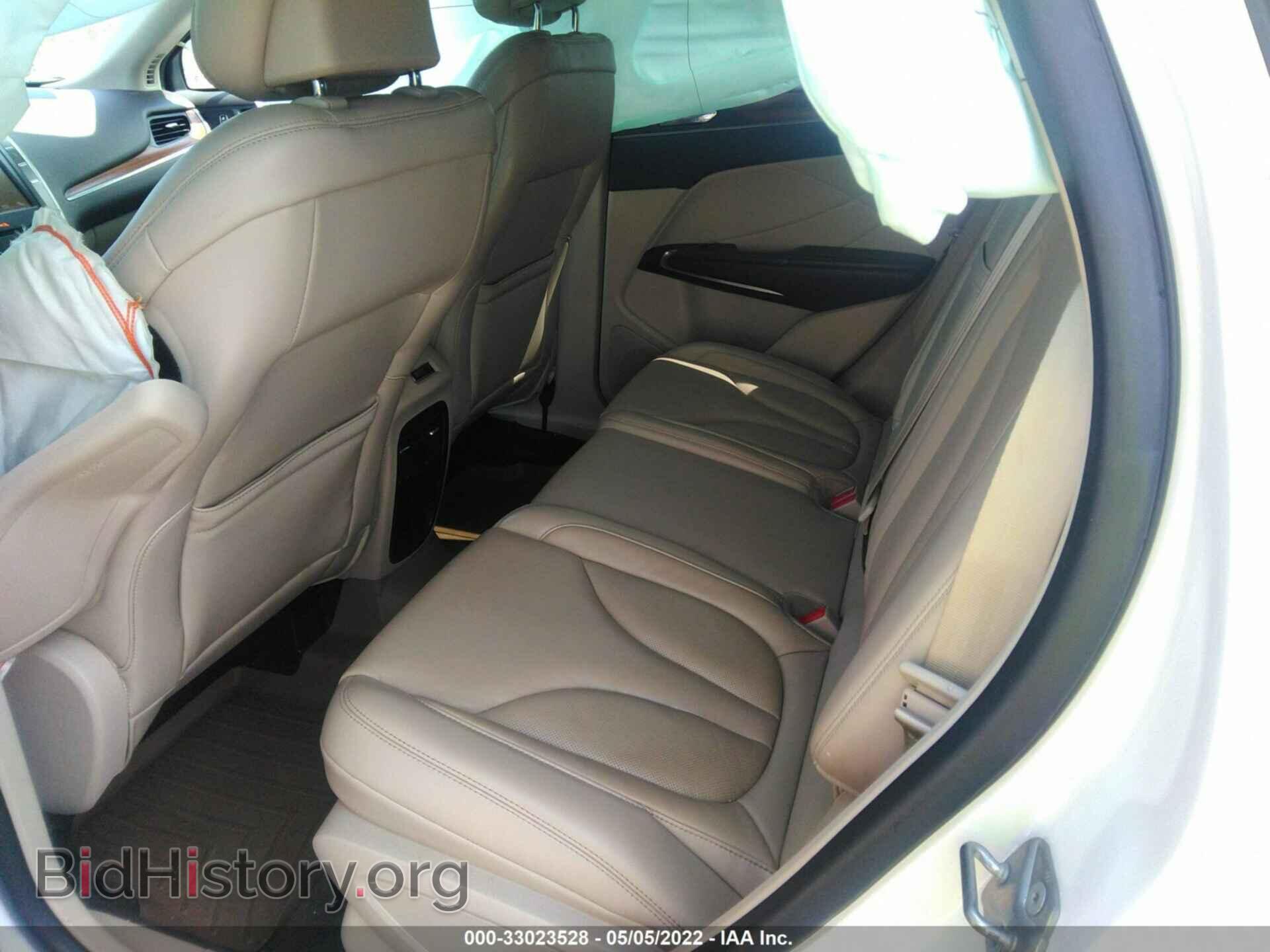 2017 LINCOLN MKC - VIN: 5LMCJ2D99HUL70018 - Photo 8