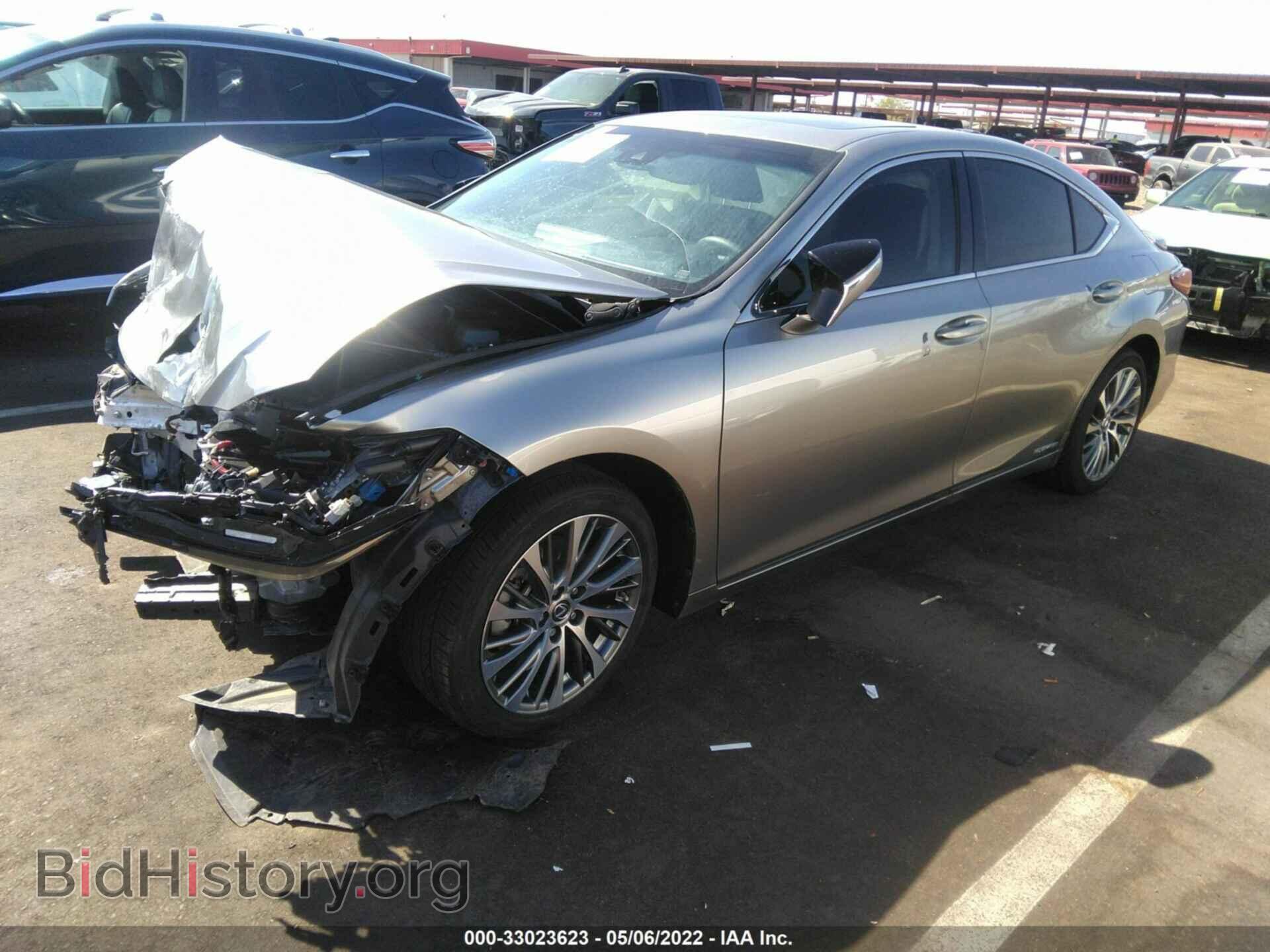 2019 LEXUS ES - VIN: JTHB21B18K2032554 - Фото 2