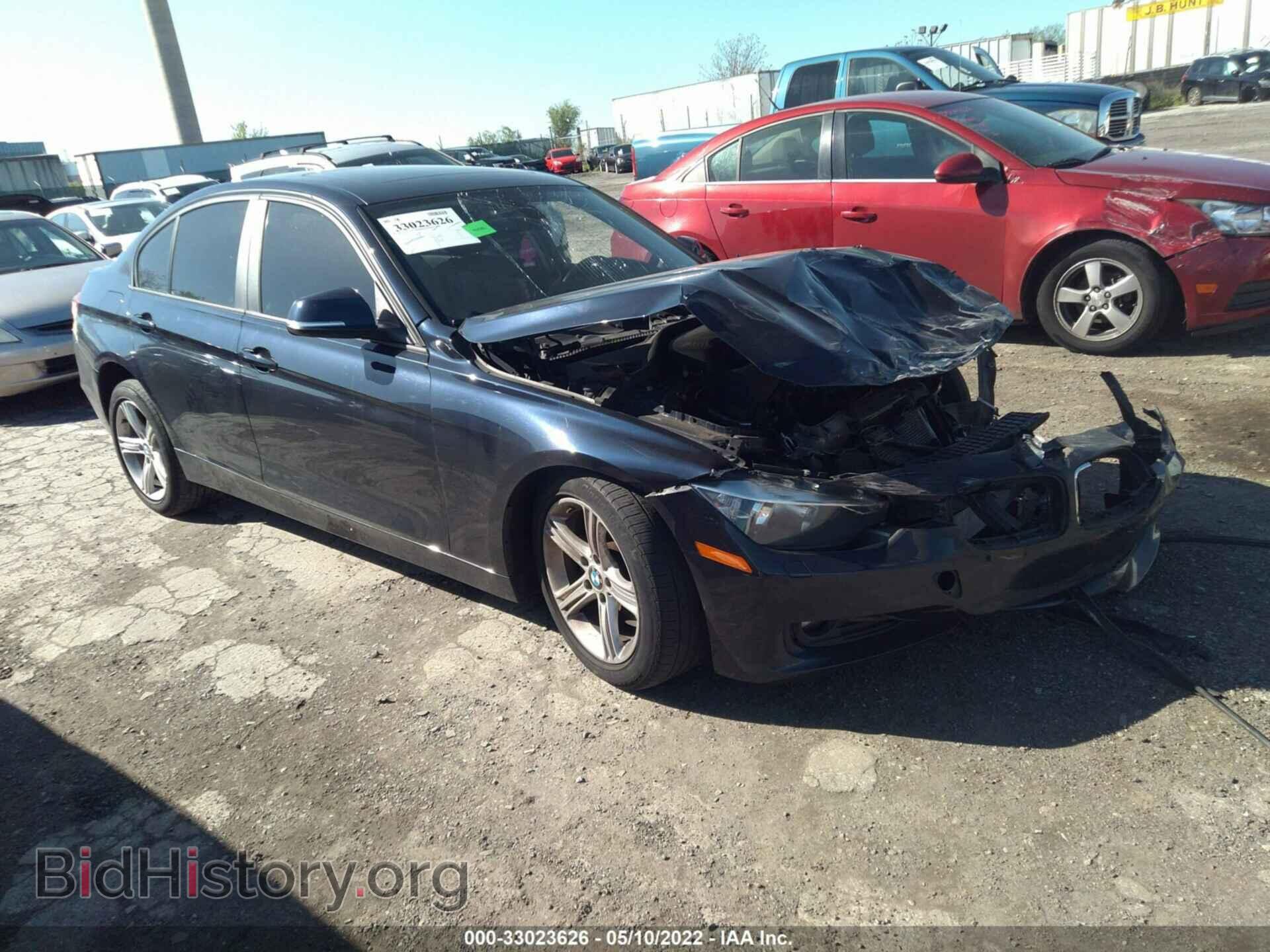 Photo WBA3C3C55EF986429 - BMW 3 SERIES 2014