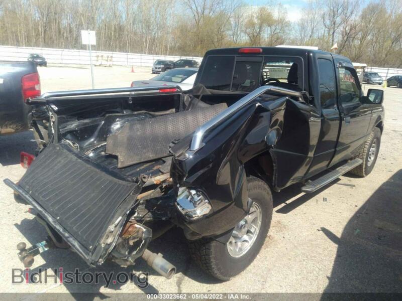 2011 Ford RANGER (VIN 1FTLR4FE5BPB20593) — photo 4 of 11