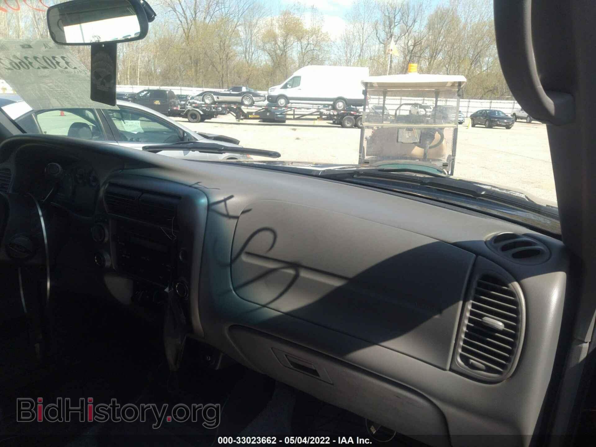 2011 FORD RANGER - VIN: 1FTLR4FE5BPB20593 - Фото 5