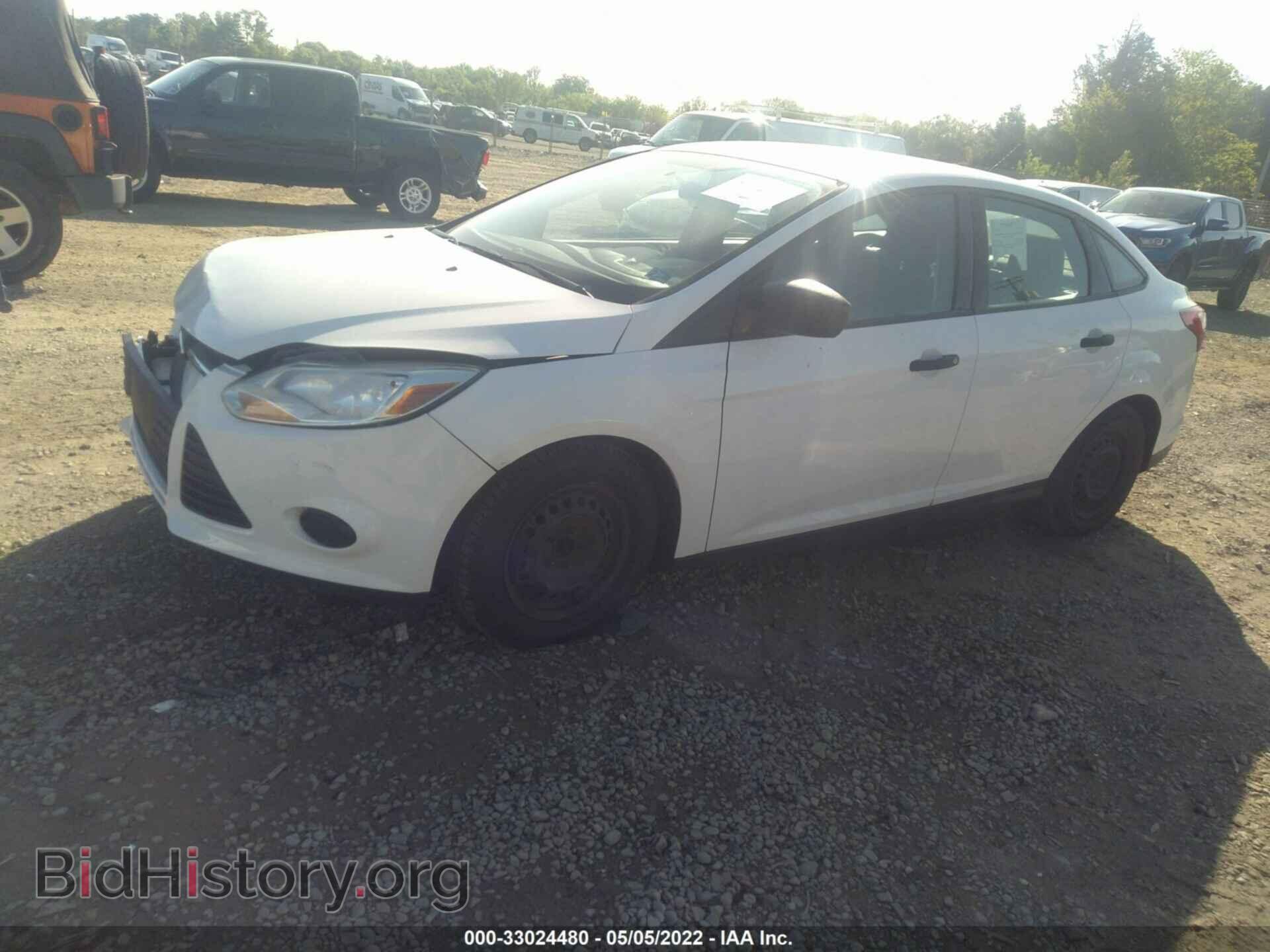 2014 FORD FOCUS - VIN: 1FADP3E21EL104873 - Фото 2