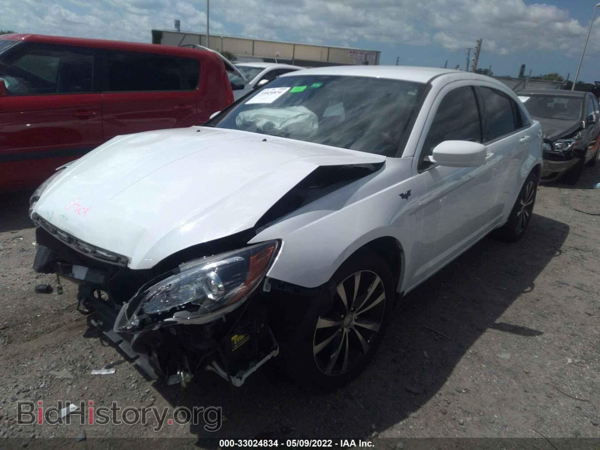 2013 CHRYSLER 200 - VIN: 1C3CCBBB5DN701189 - Photo 2