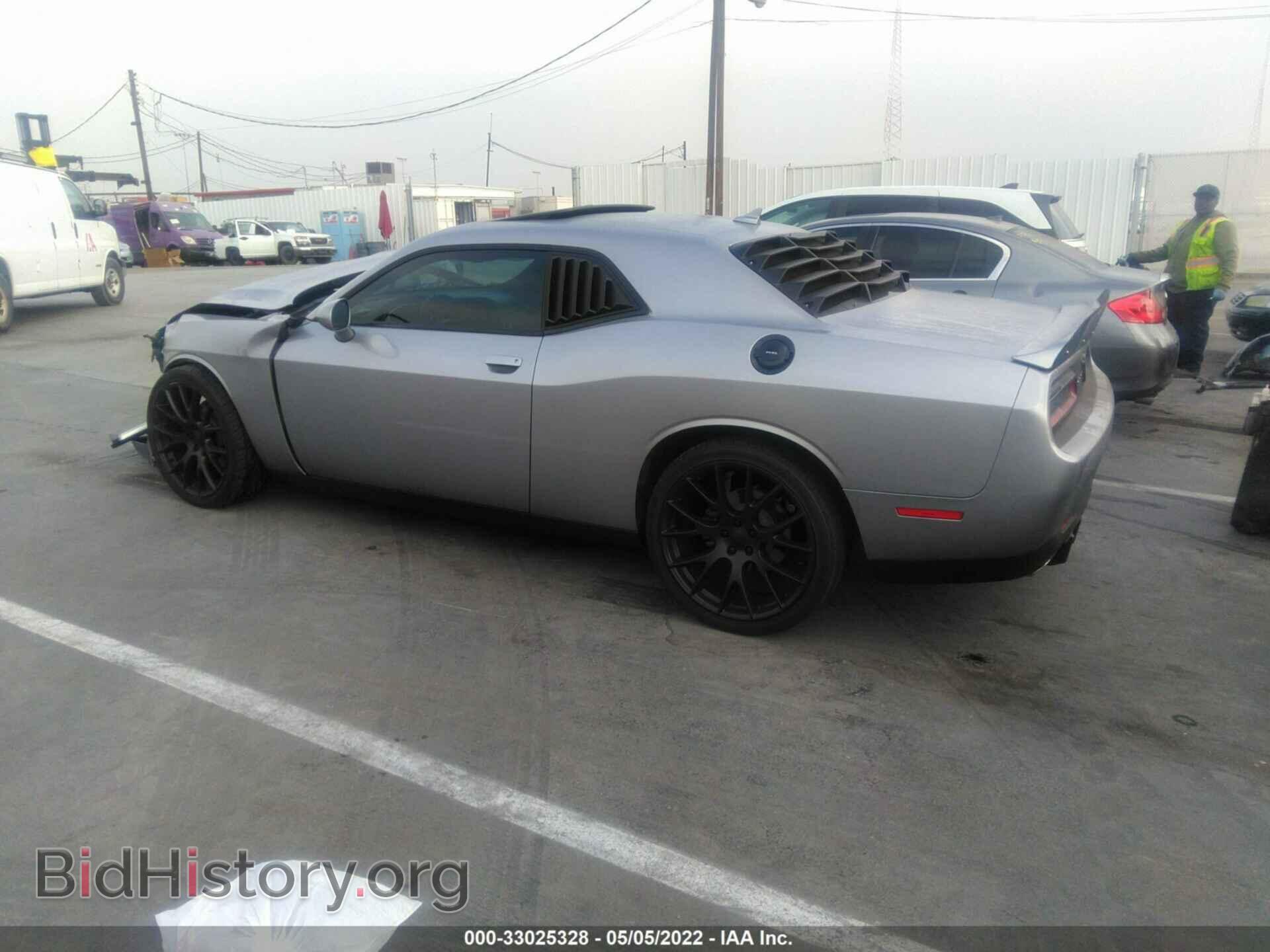2018 DODGE CHALLENGER - VIN: 2C3CDZAG4JH258802 - Фото 3