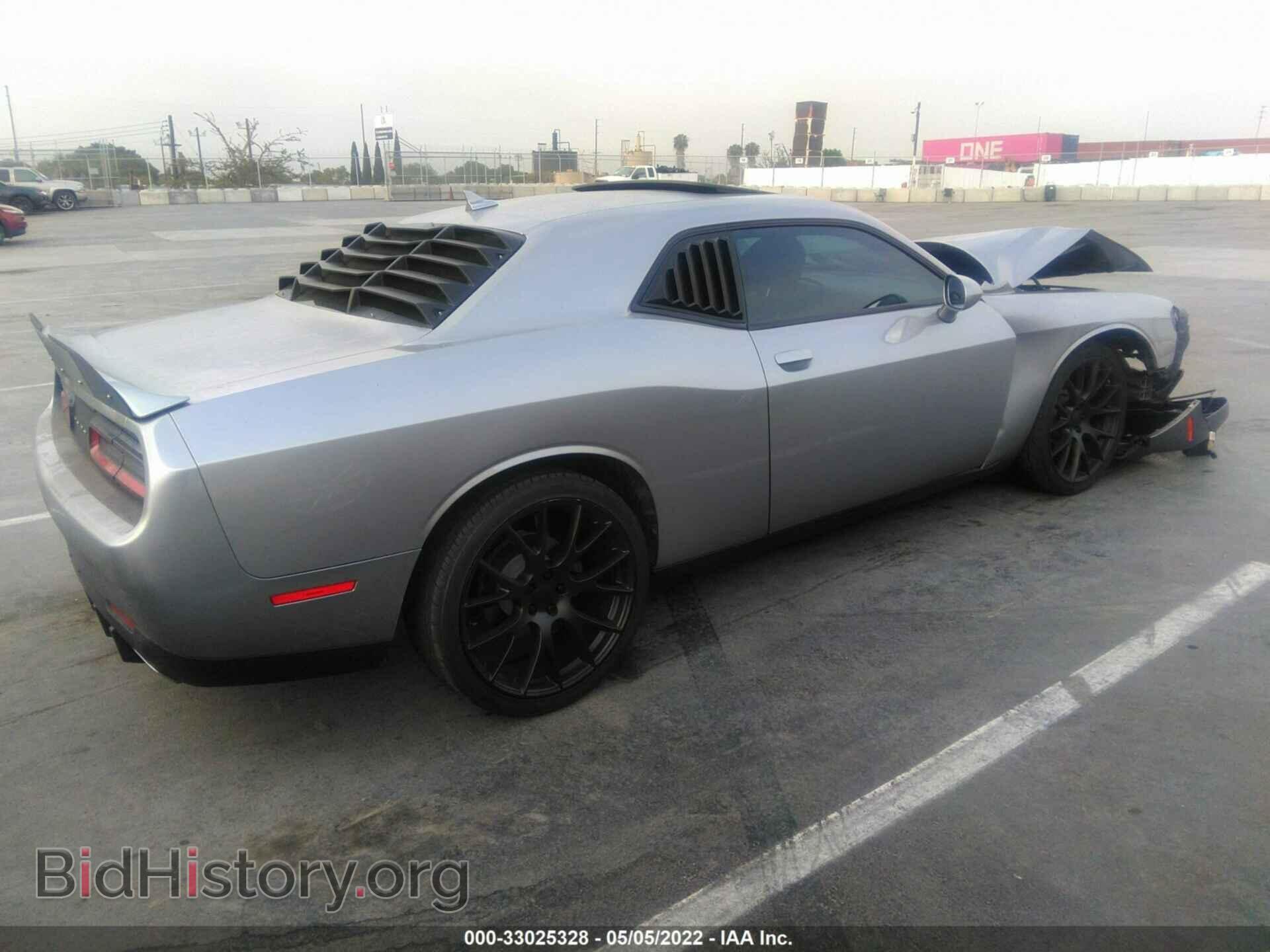 2018 DODGE CHALLENGER - VIN: 2C3CDZAG4JH258802 - Фото 4