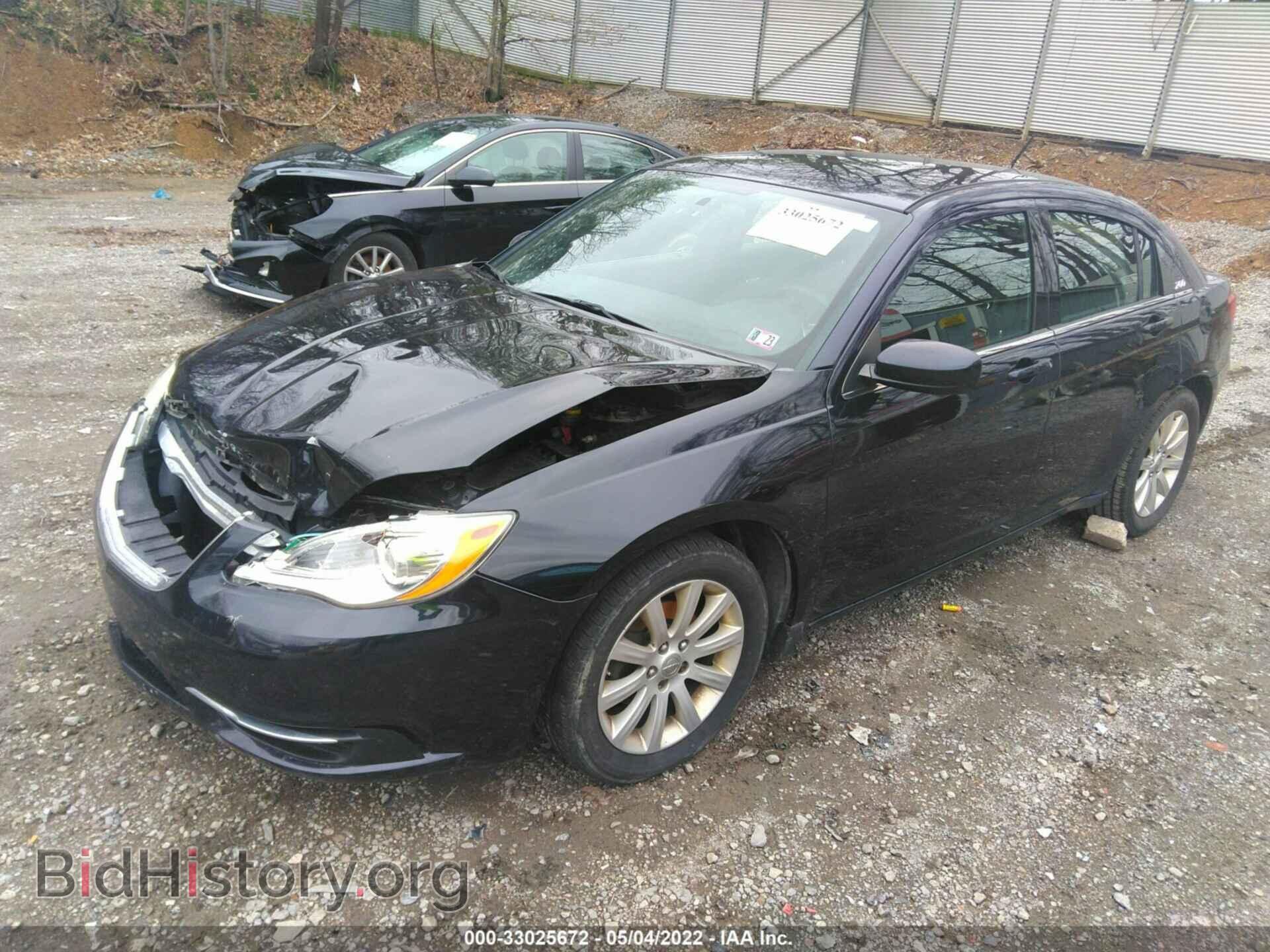 2012 CHRYSLER 200 - VIN: 1C3CCBBG1CN329294 - Фото 2