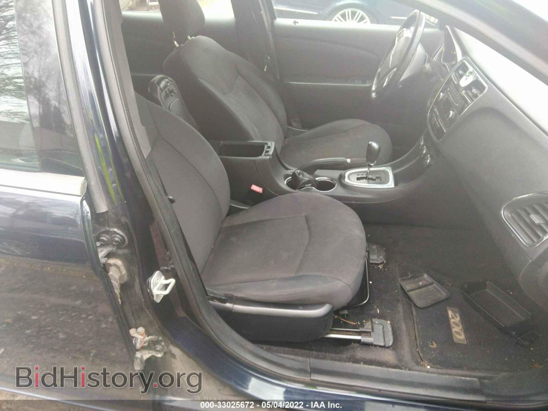 2012 CHRYSLER 200 - VIN: 1C3CCBBG1CN329294 - Фото 5