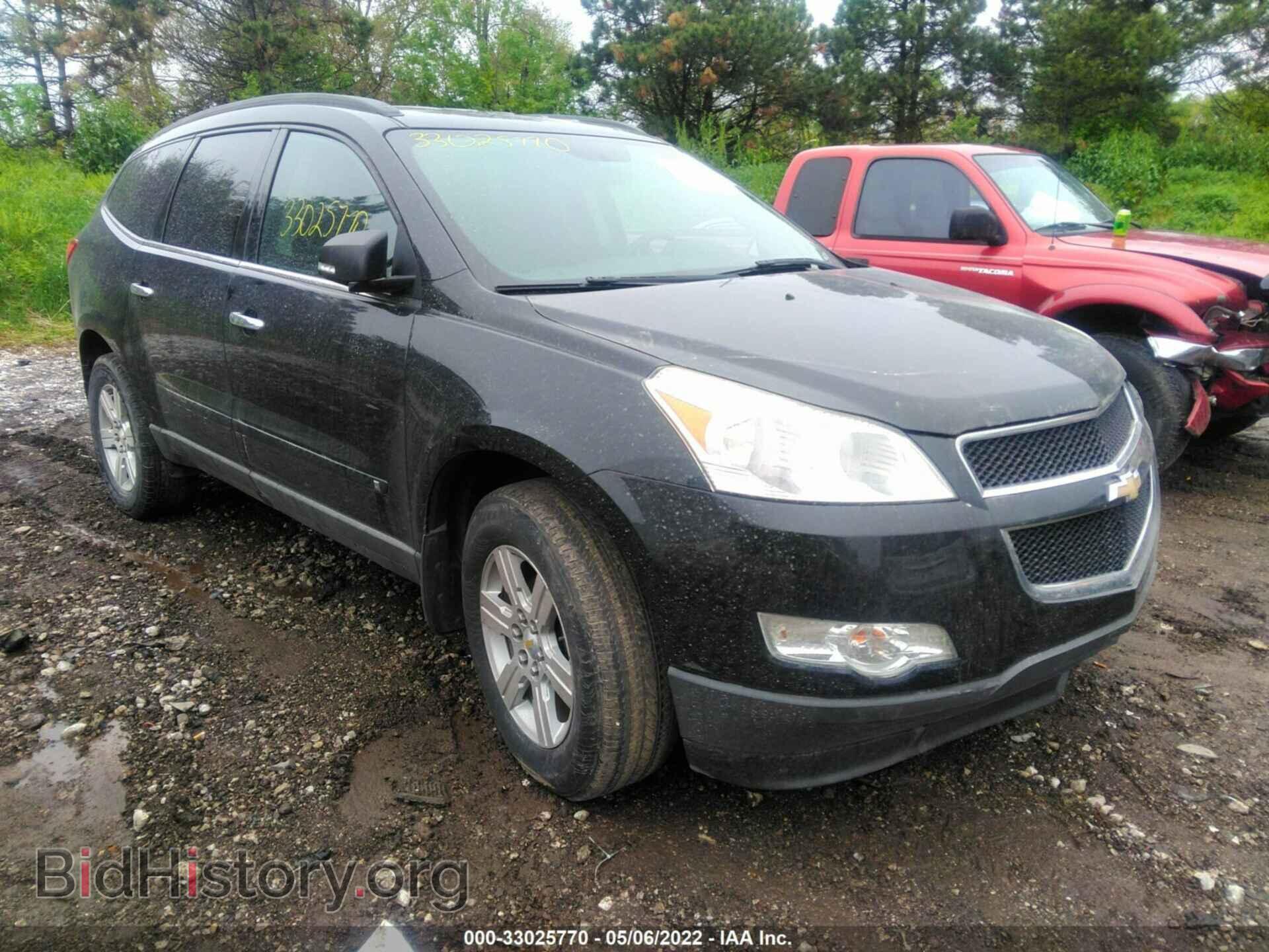 Photo 1GNLRFED9AS109877 - CHEVROLET TRAVERSE 2010